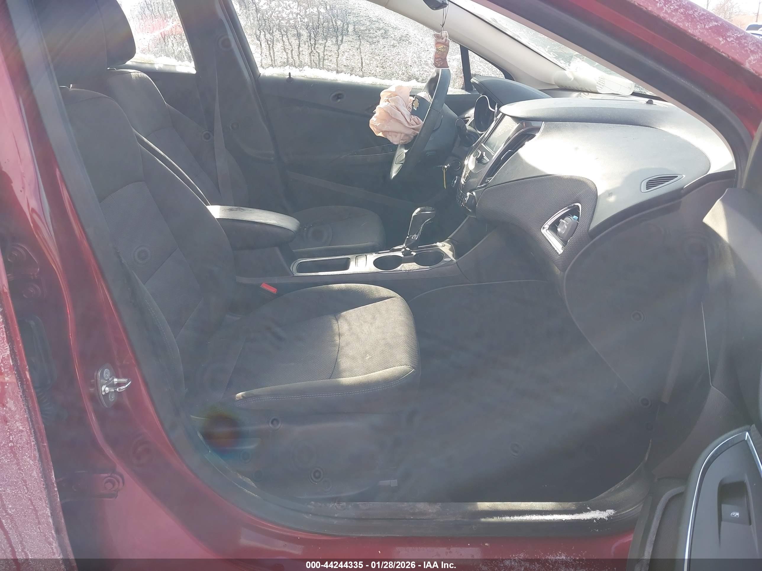 CHEVROLET CRUZE image 5