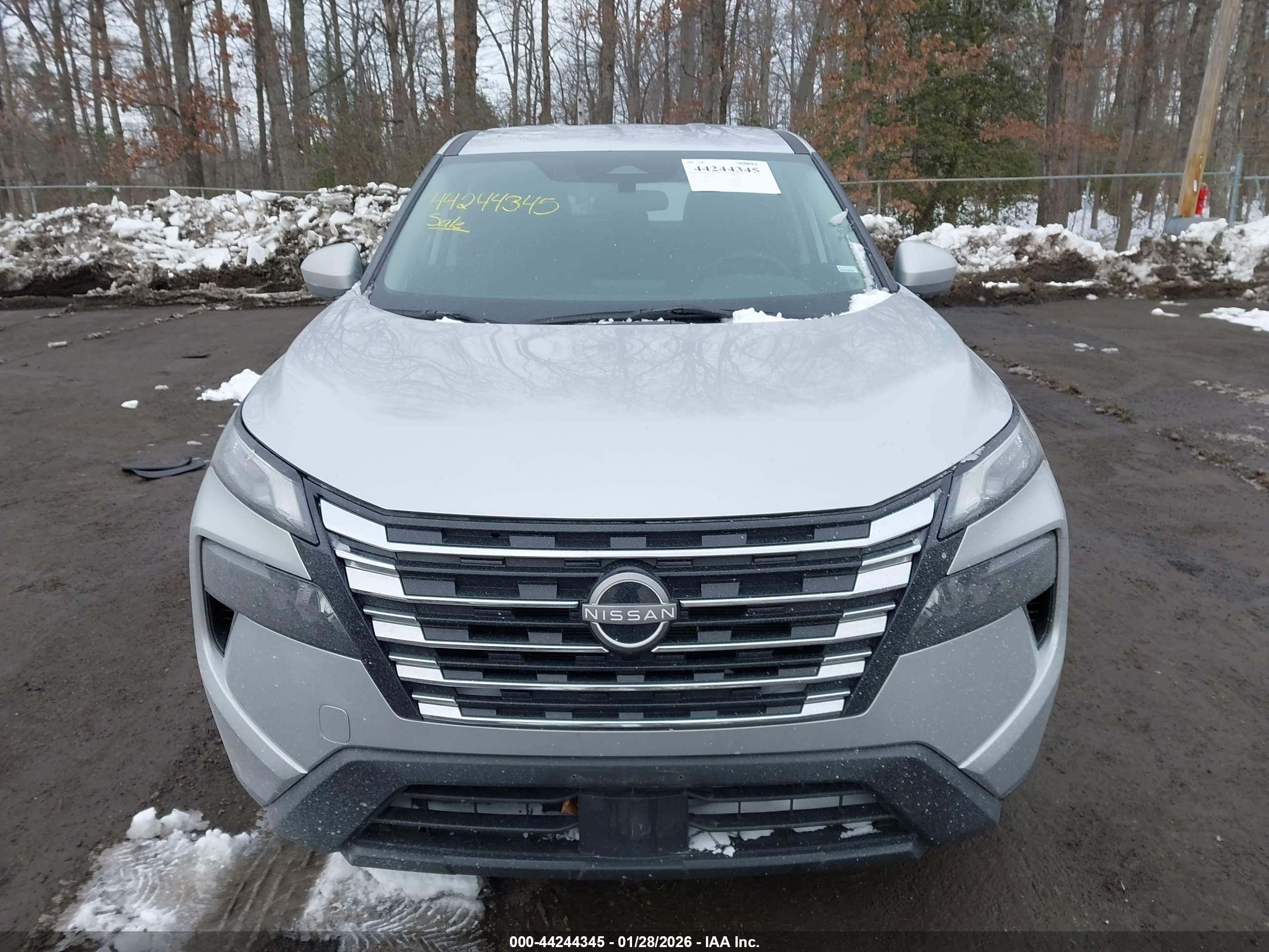 NISSAN ROGUE image 6