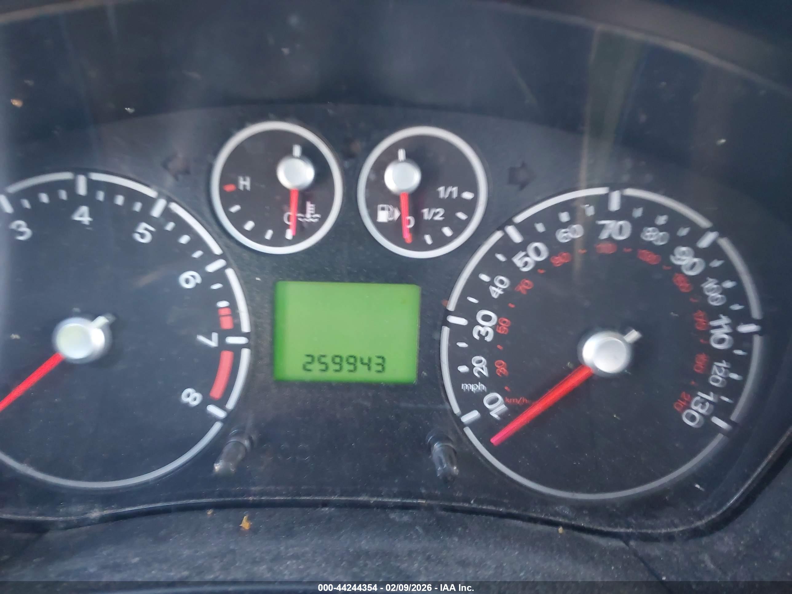 FORD TRANSIT image 7