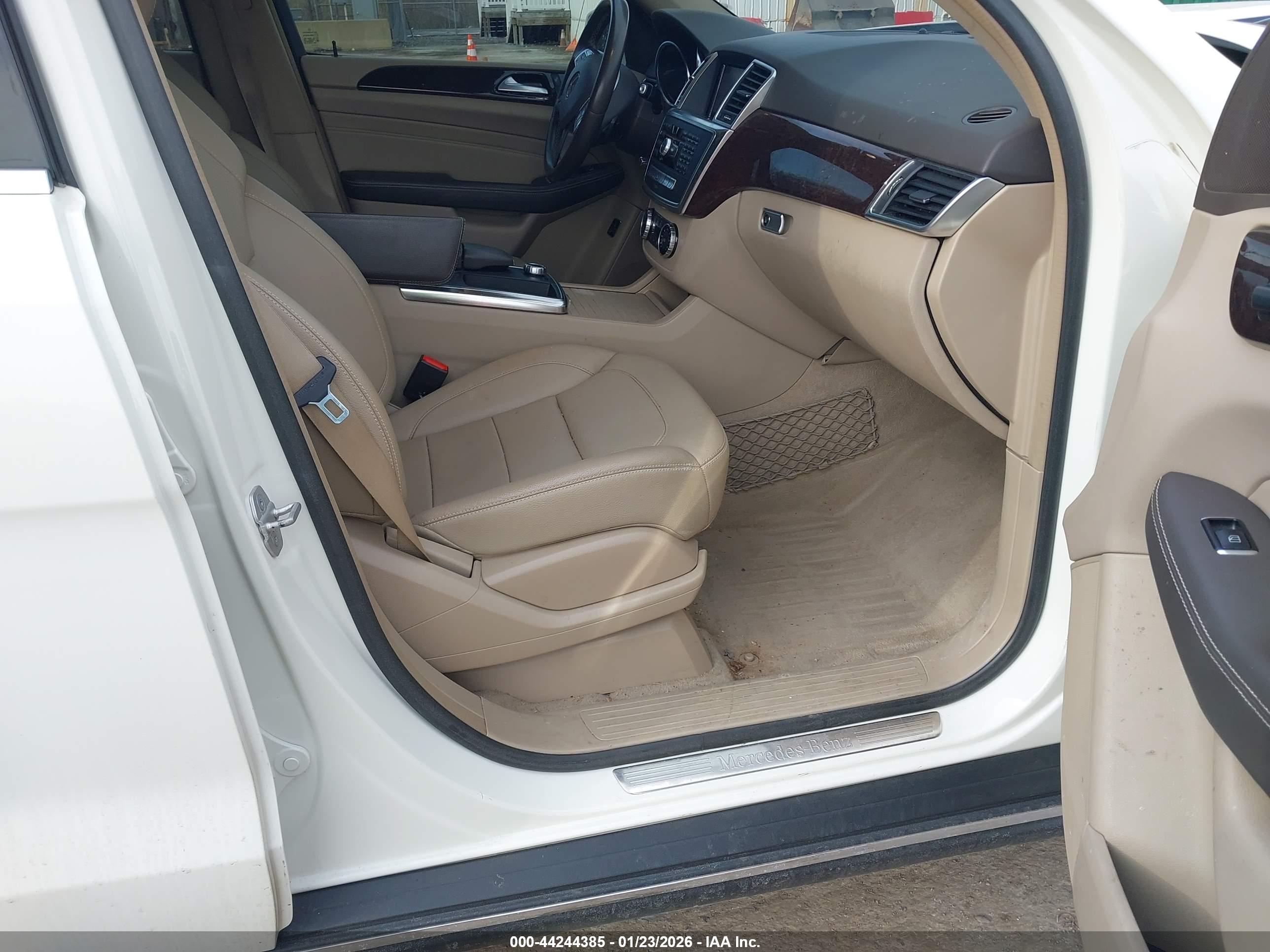 MERCEDES-BENZ ML image 5