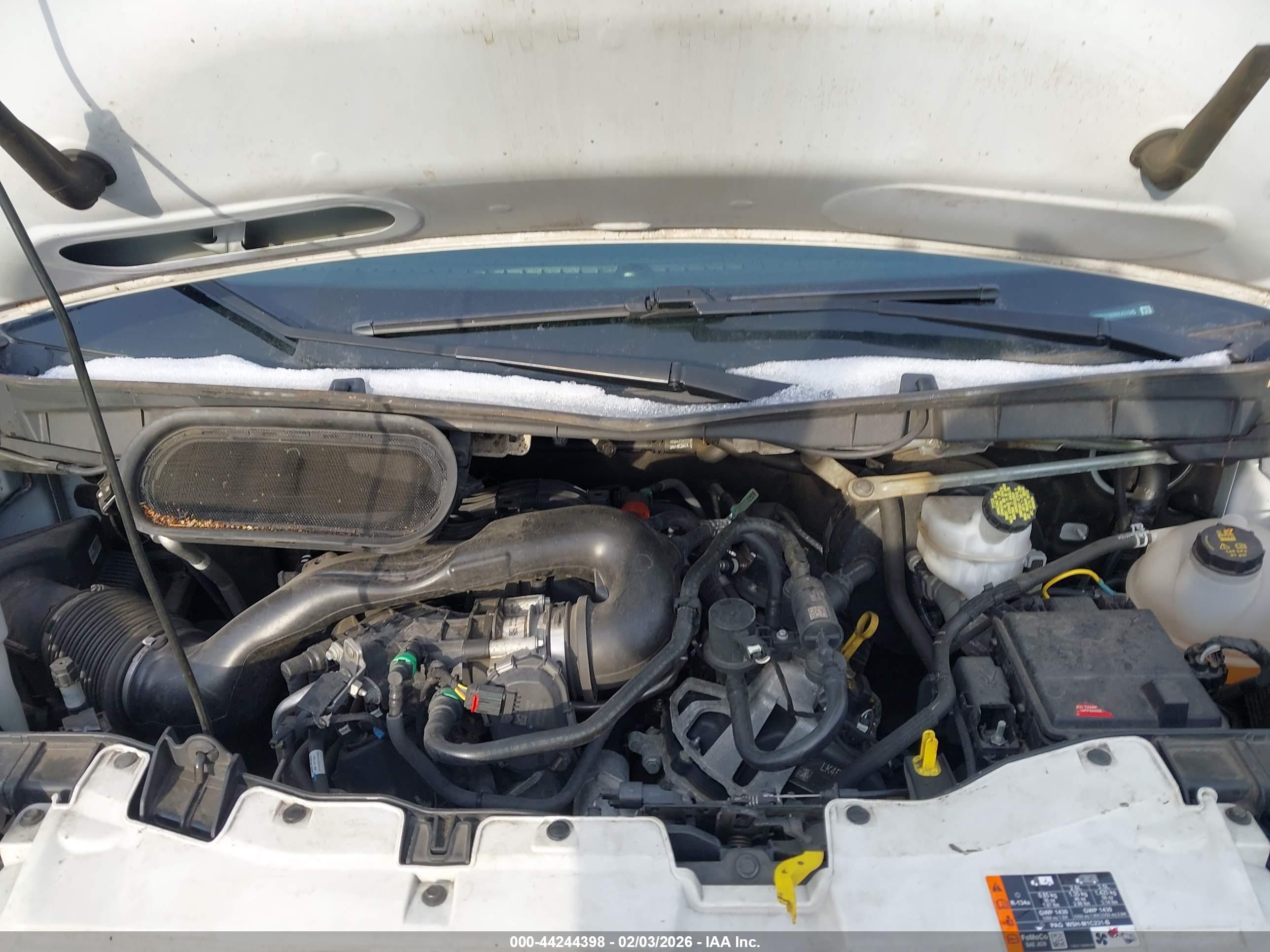 FORD TRANSIT-250 image 10