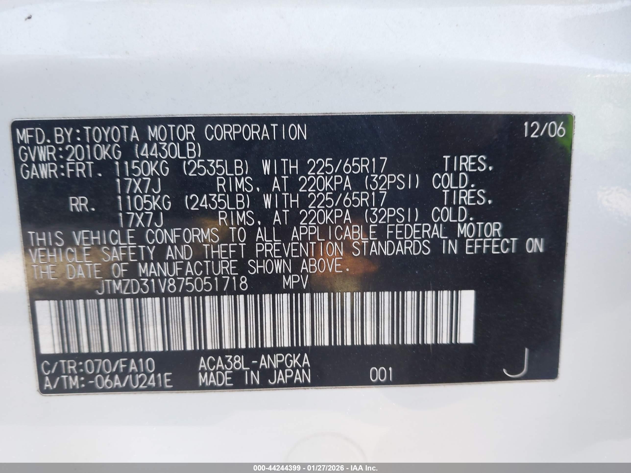 TOYOTA RAV4 image 9