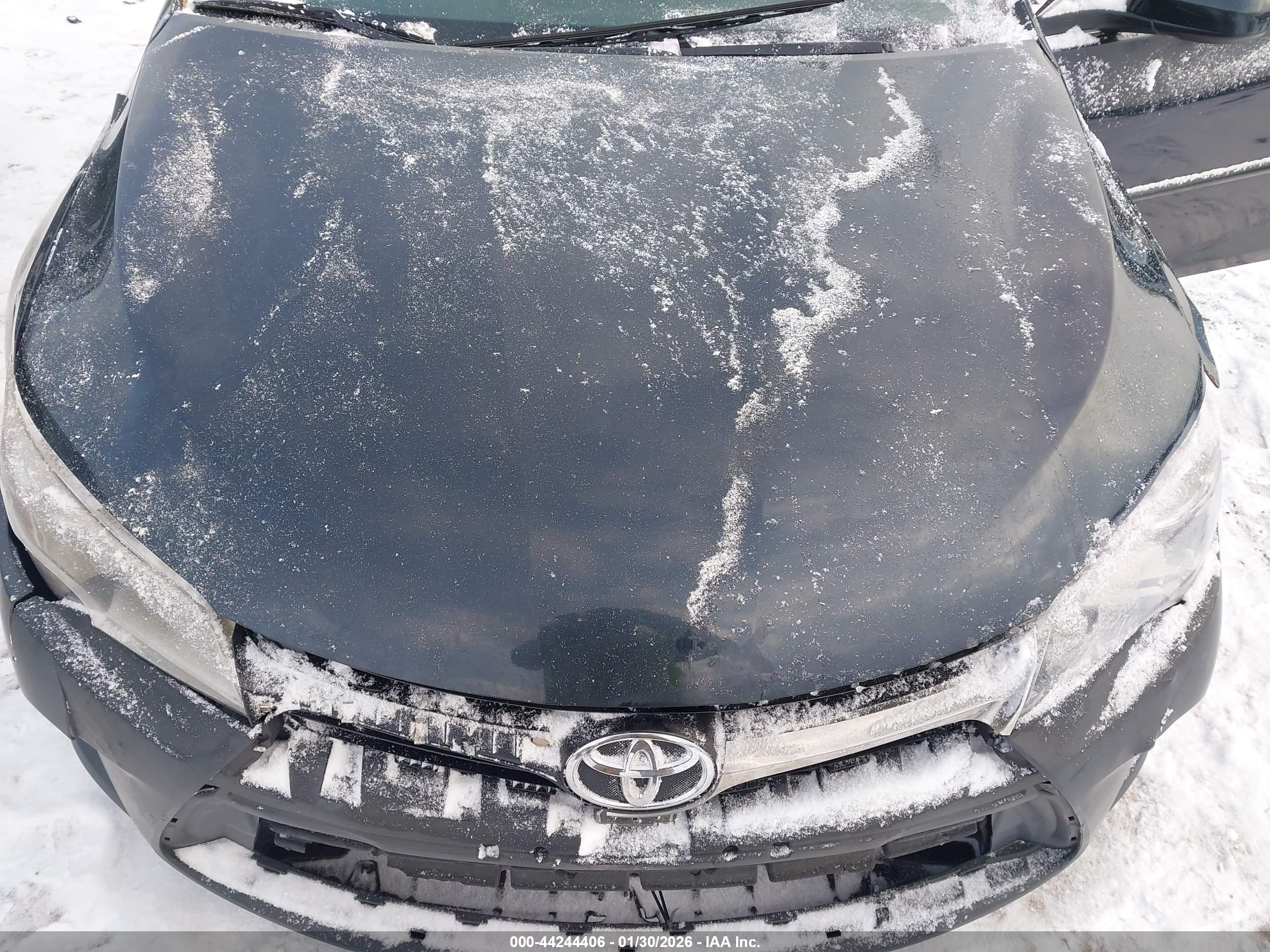 TOYOTA CAMRY image 10