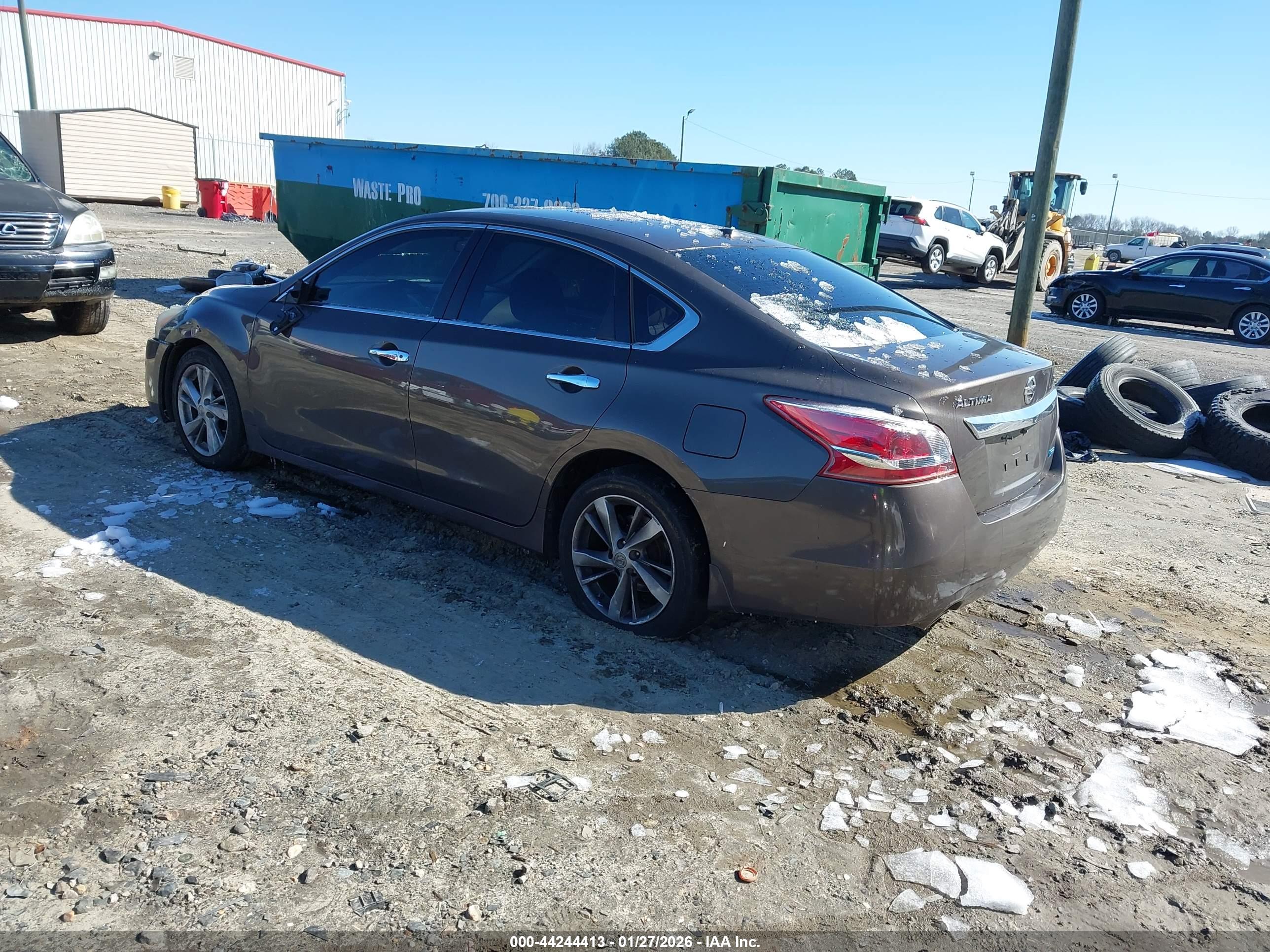NISSAN ALTIMA image 3