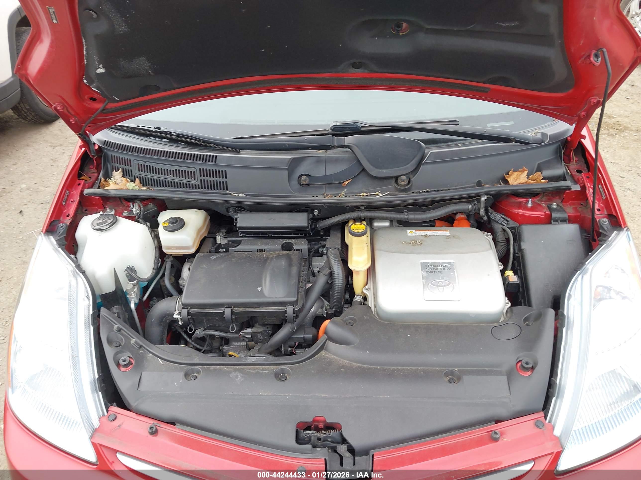 TOYOTA PRIUS image 10