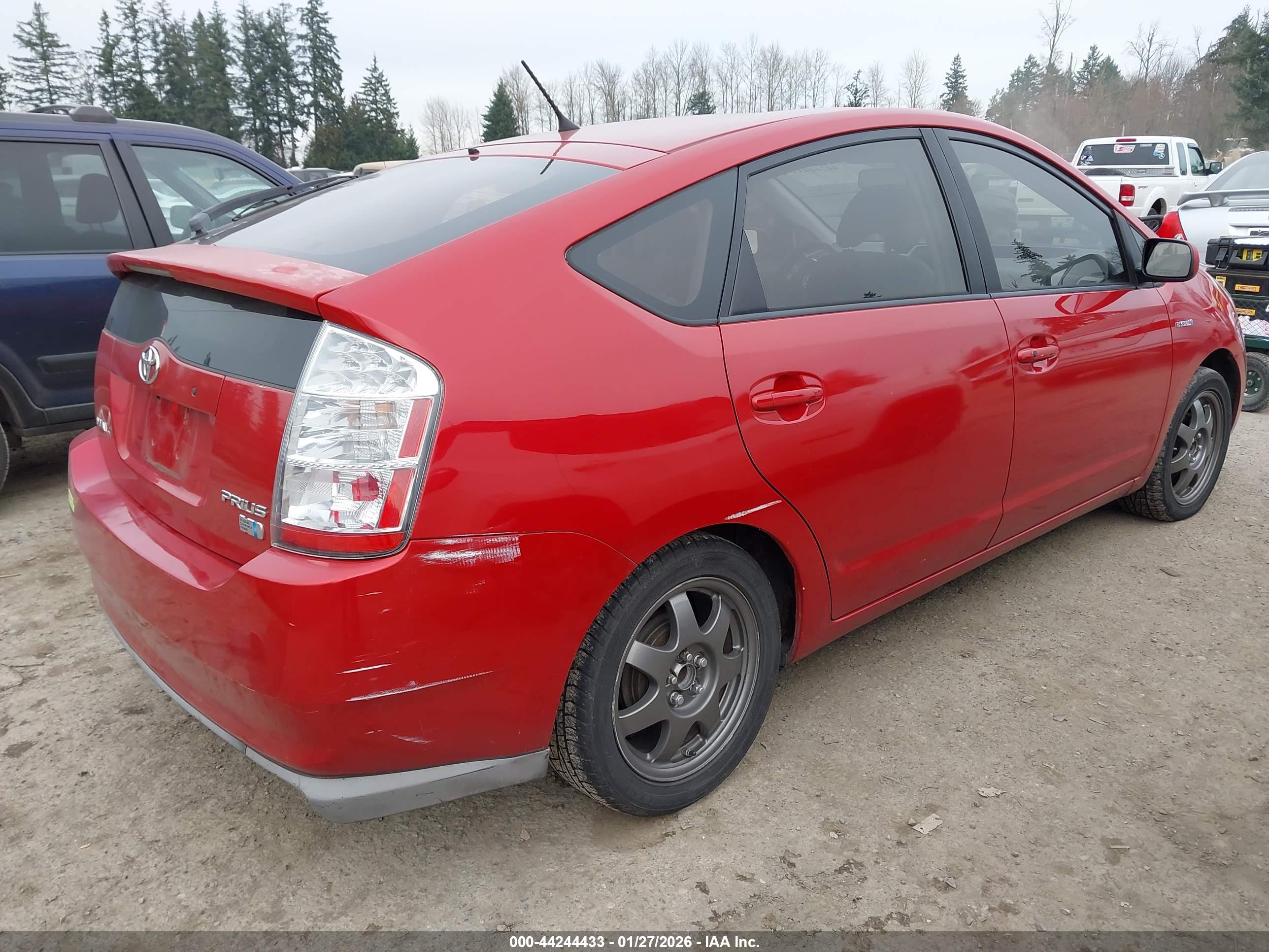 TOYOTA PRIUS image 4