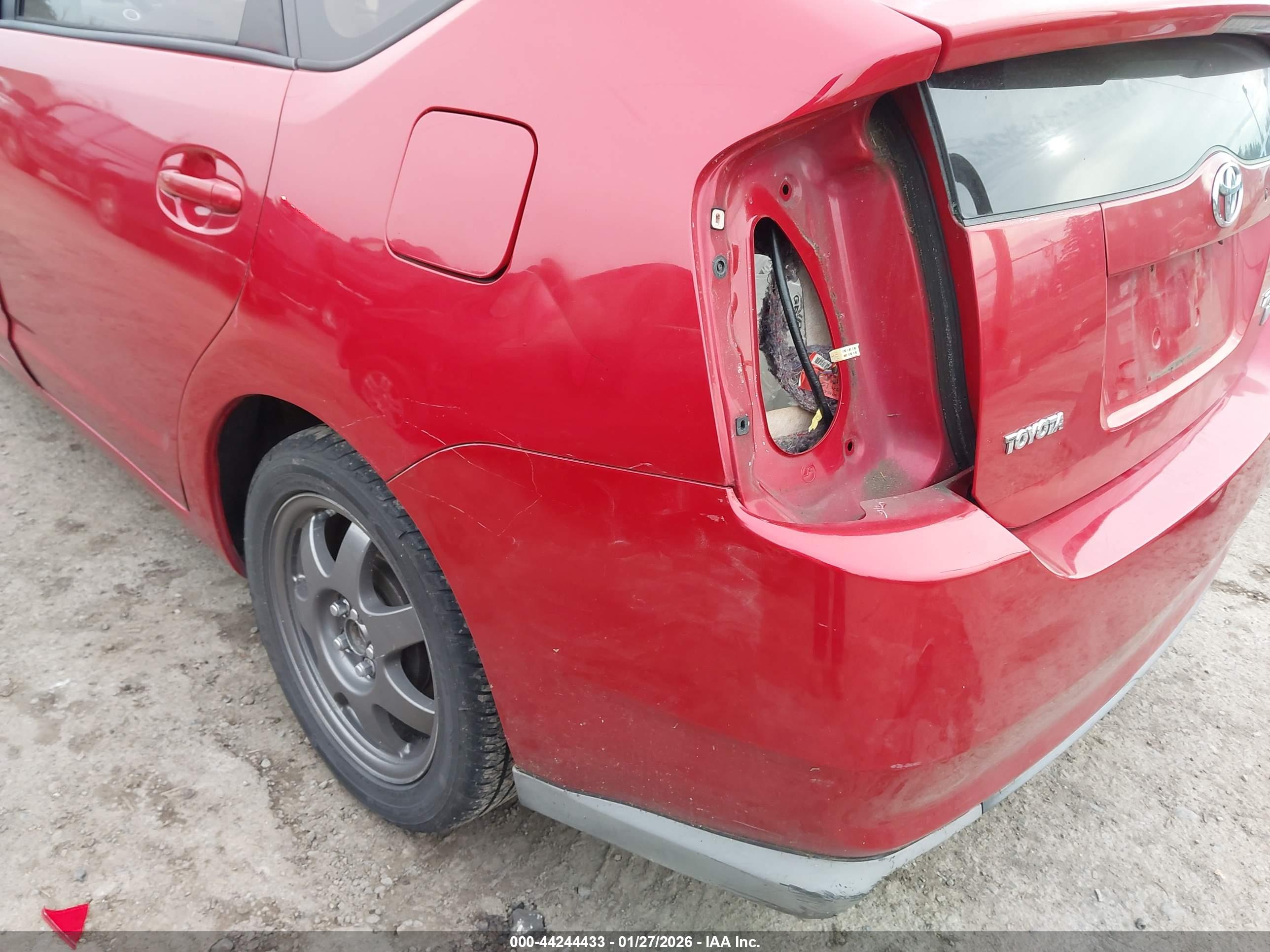 TOYOTA PRIUS image 6