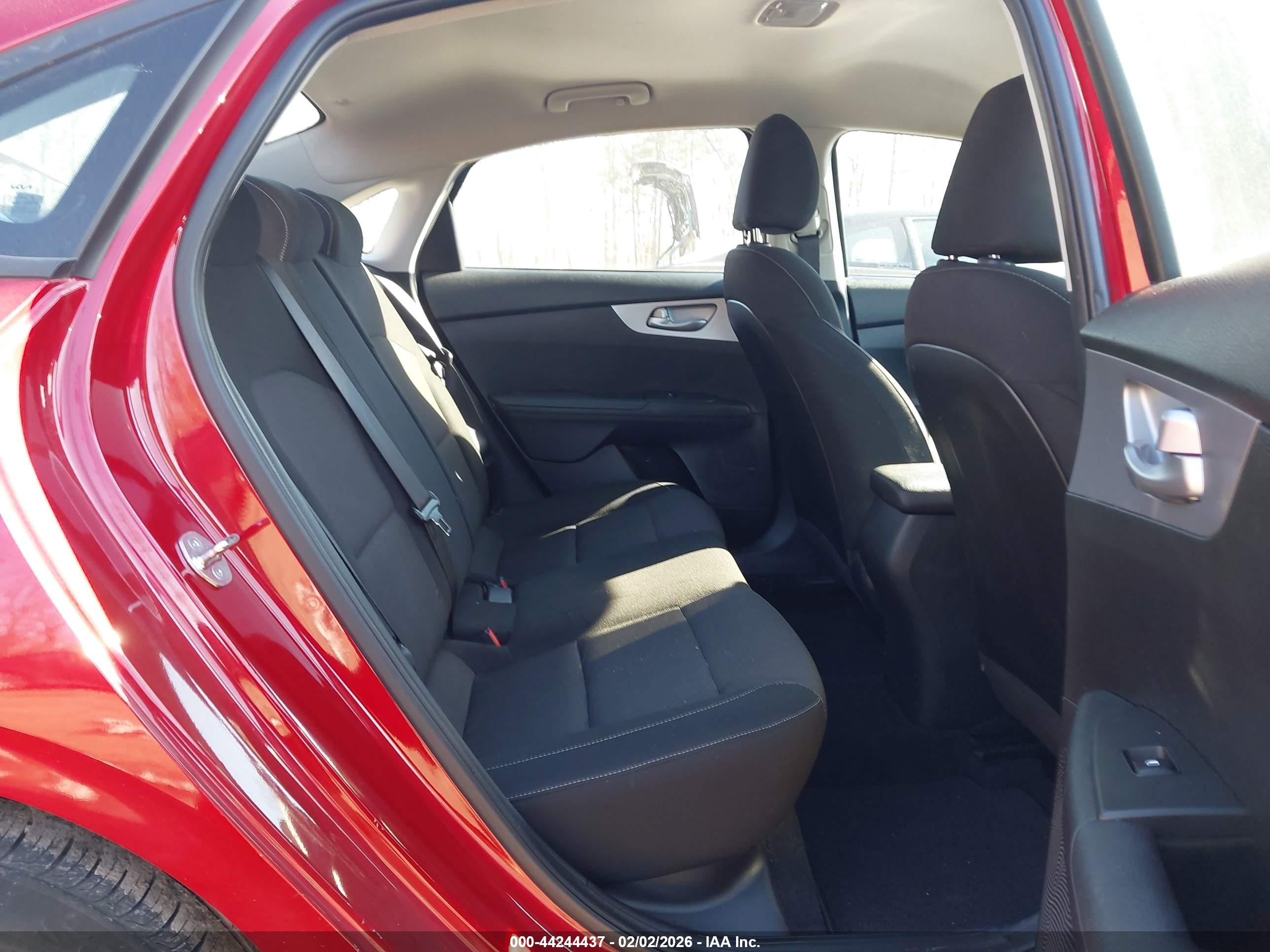 KIA FORTE image 8