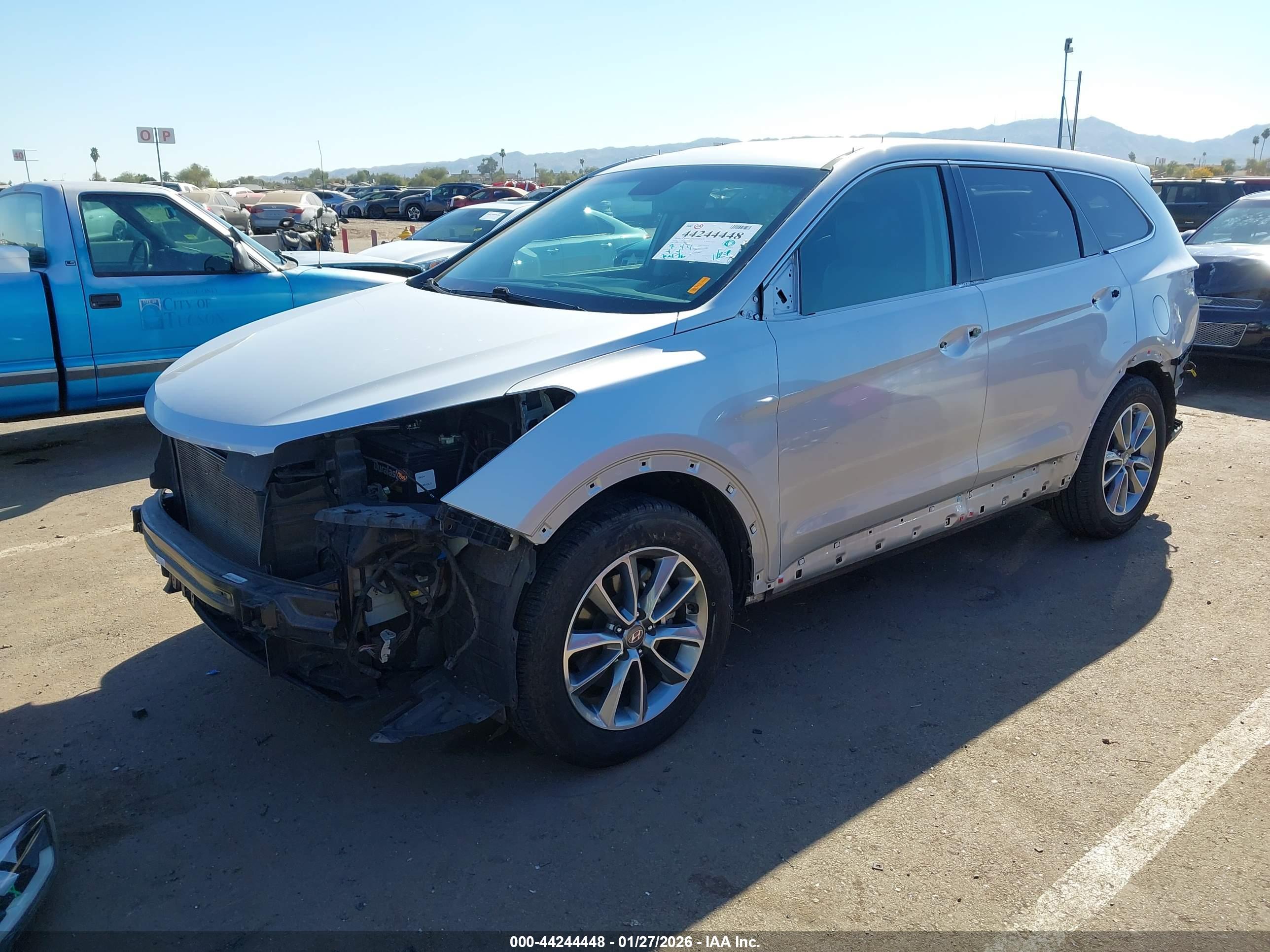 HYUNDAI SANTA image 2