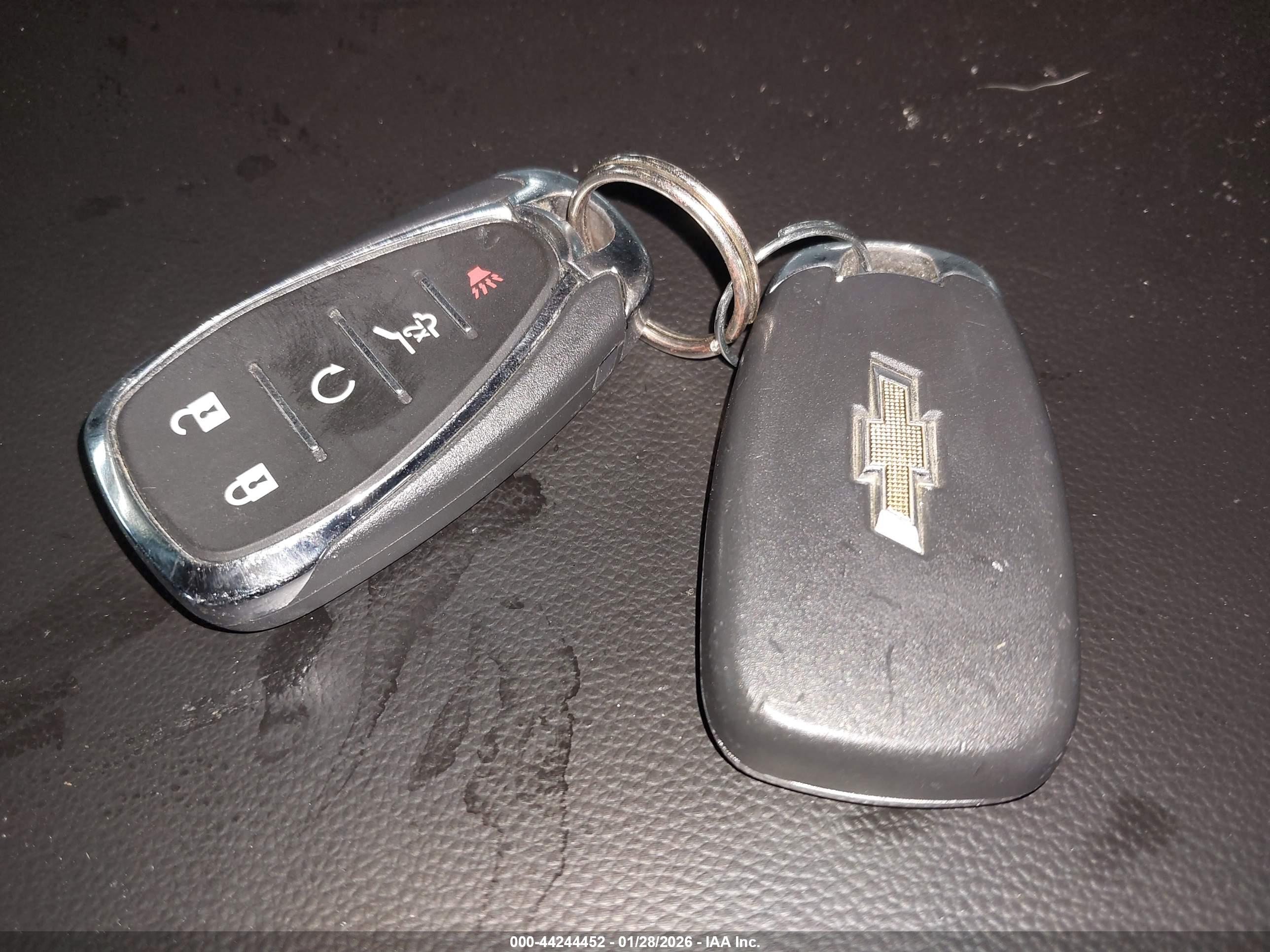 CHEVROLET BLAZER image 11