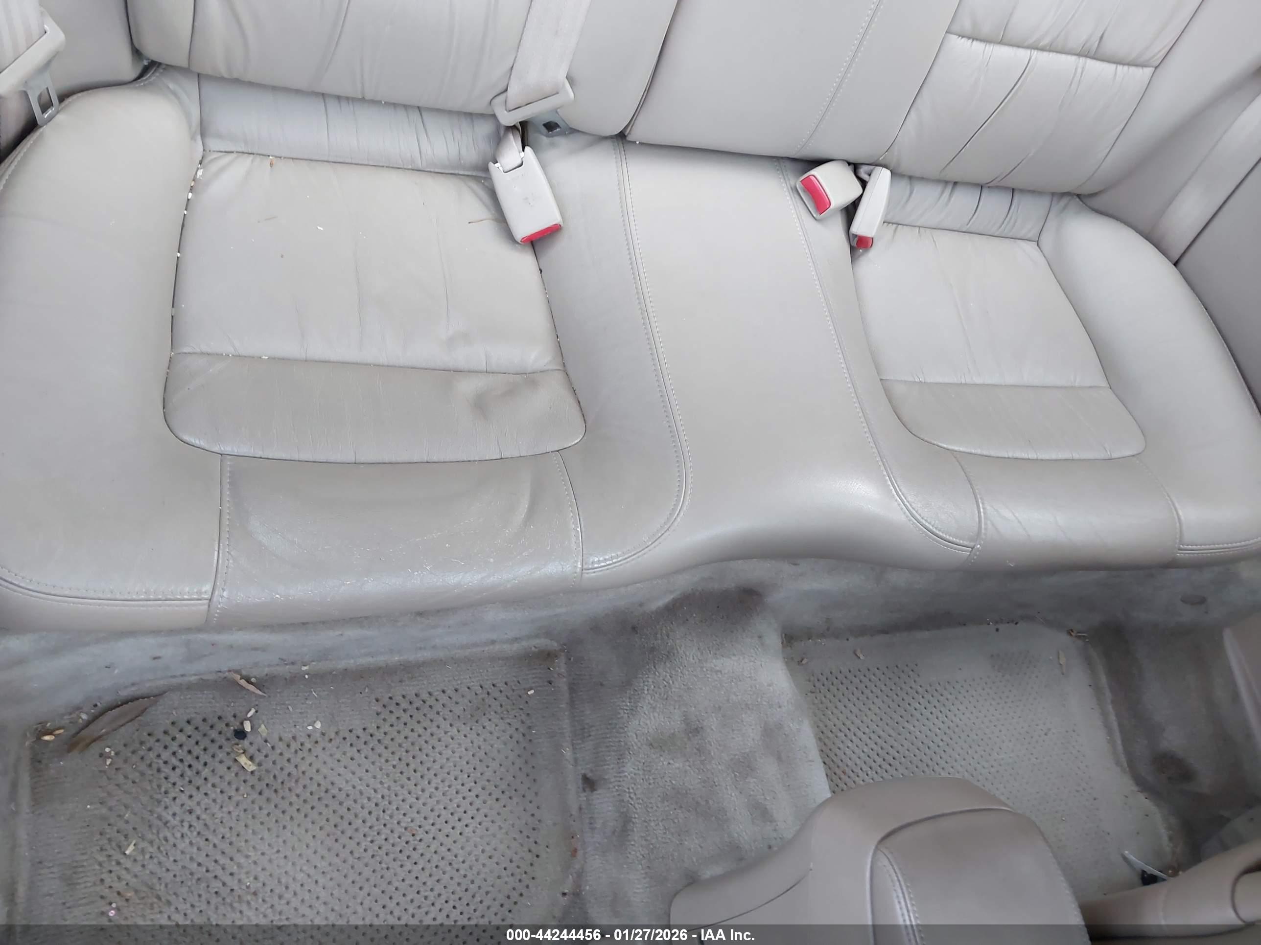 HONDA ACCORD image 8