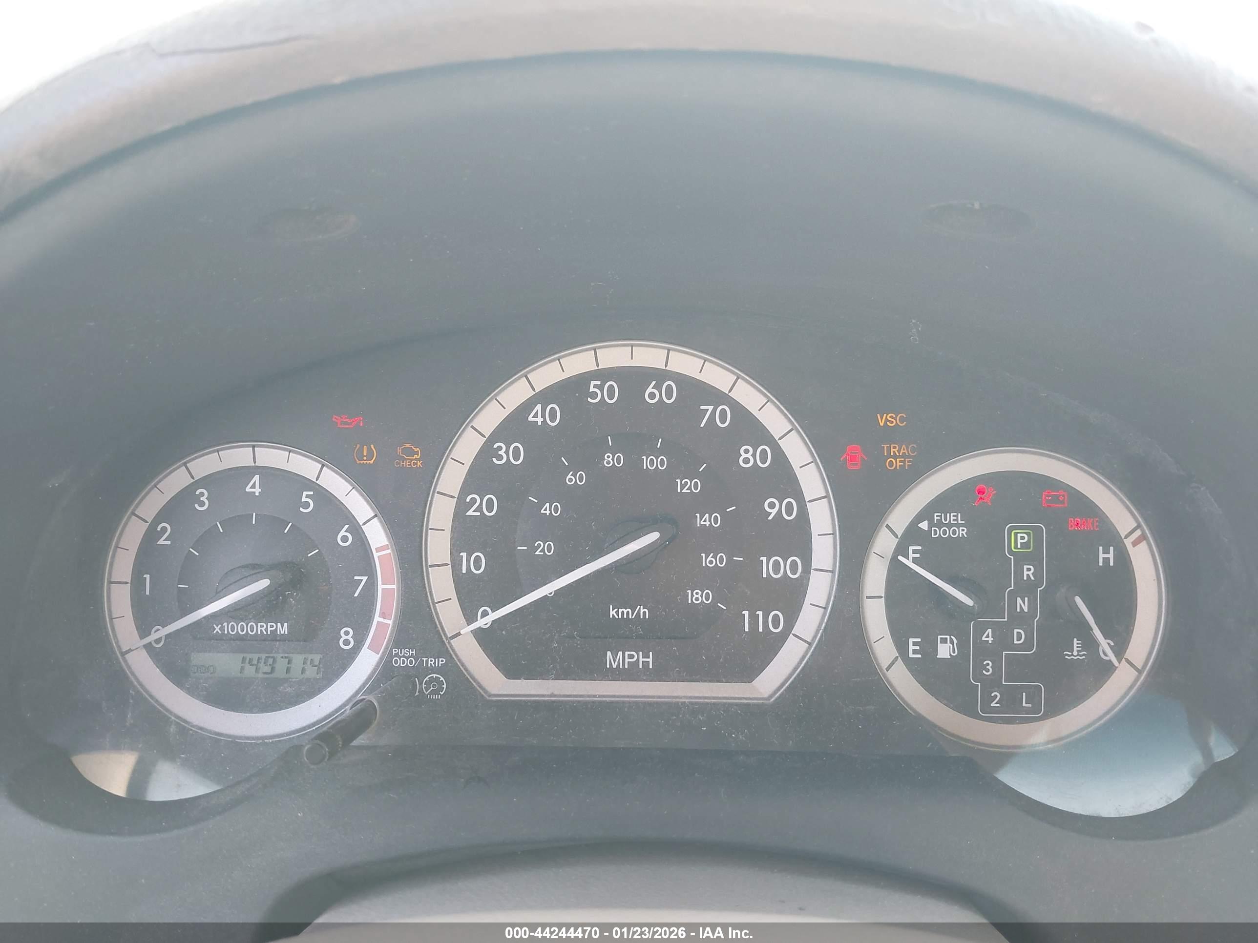 TOYOTA SIENNA image 7