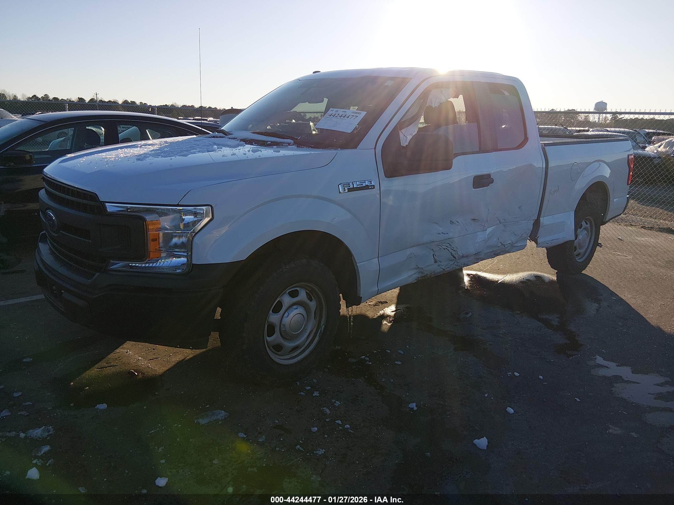 FORD F-150 image 2