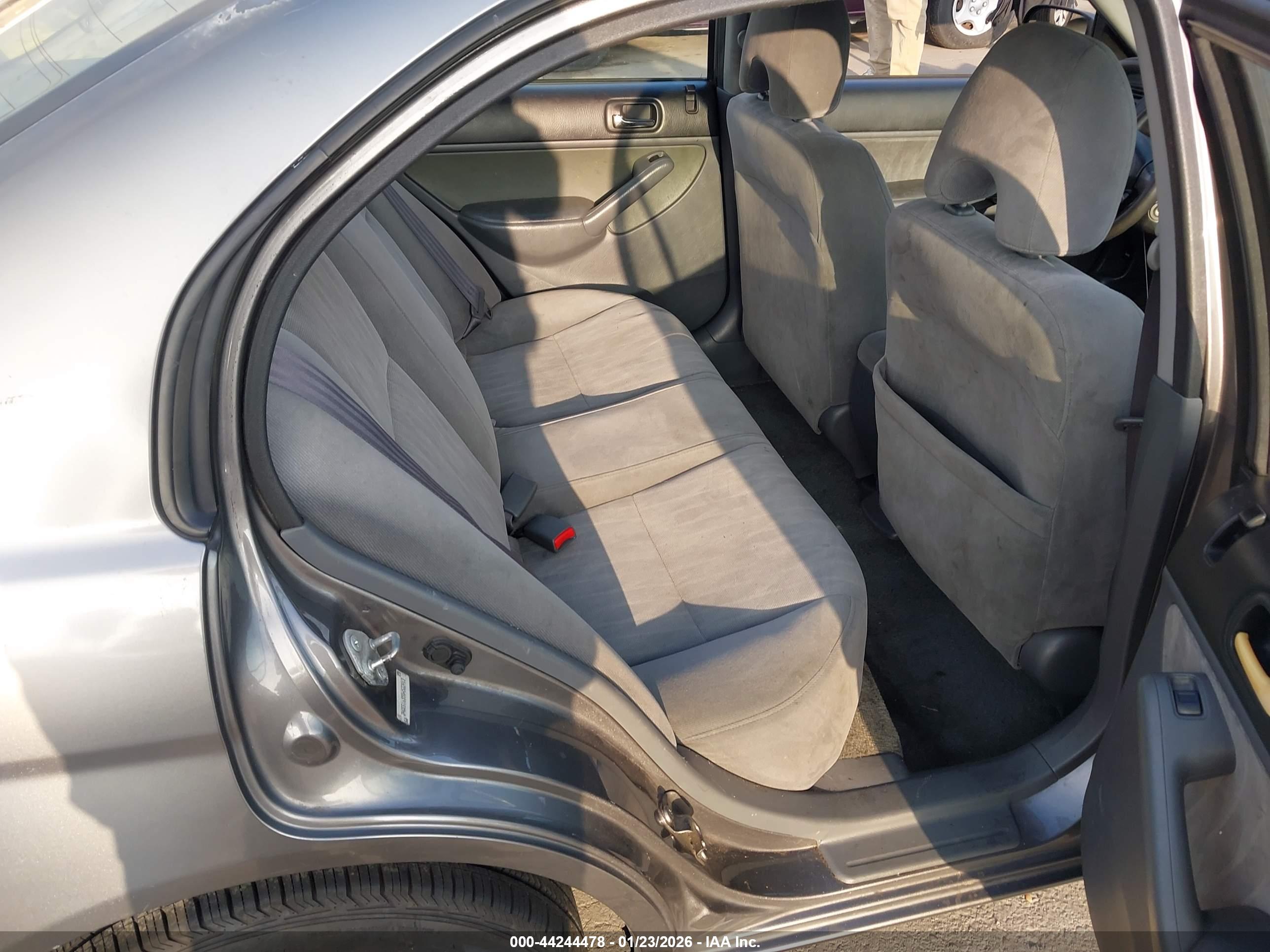 HONDA CIVIC image 8