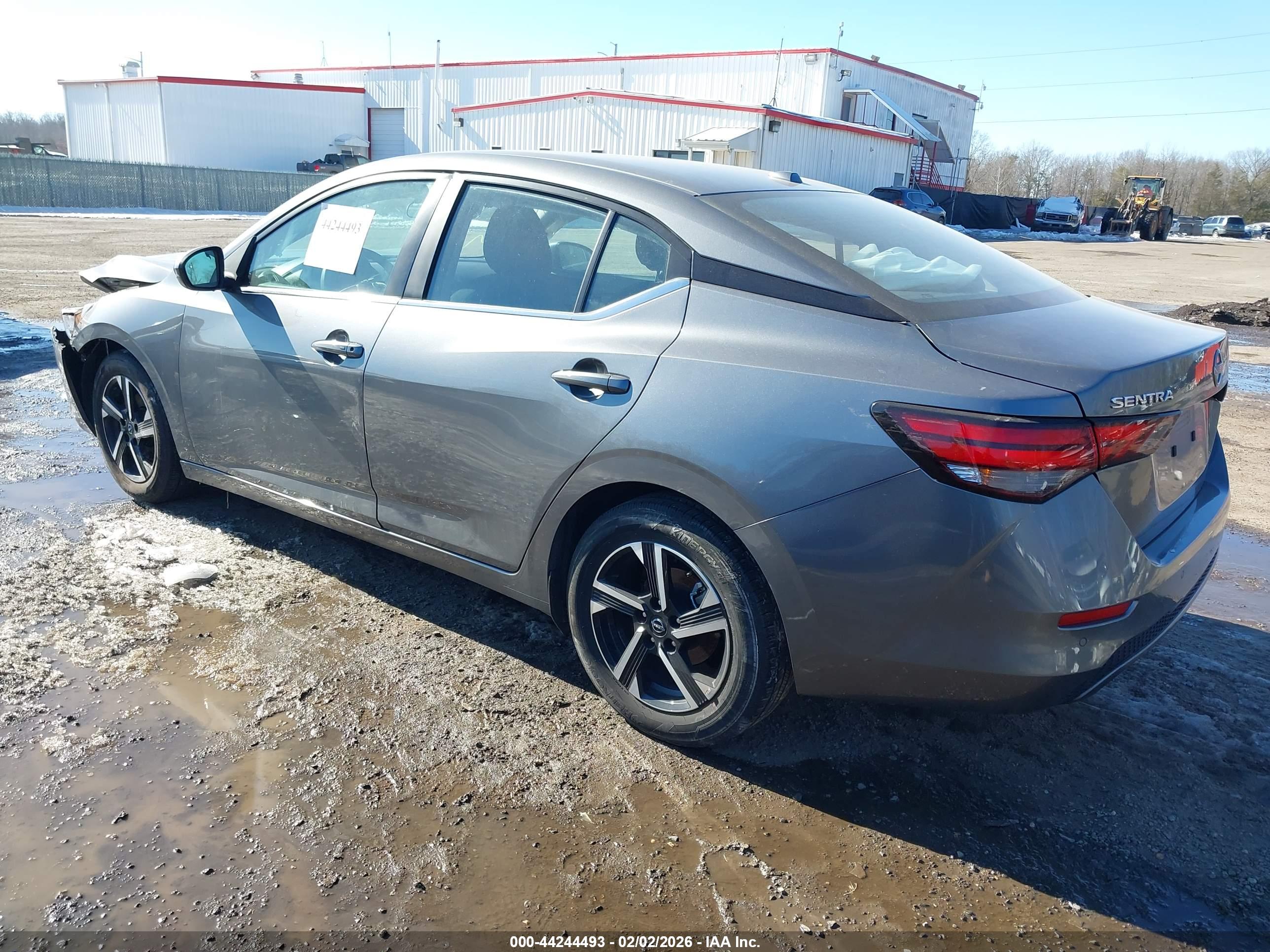 NISSAN SENTRA image 3