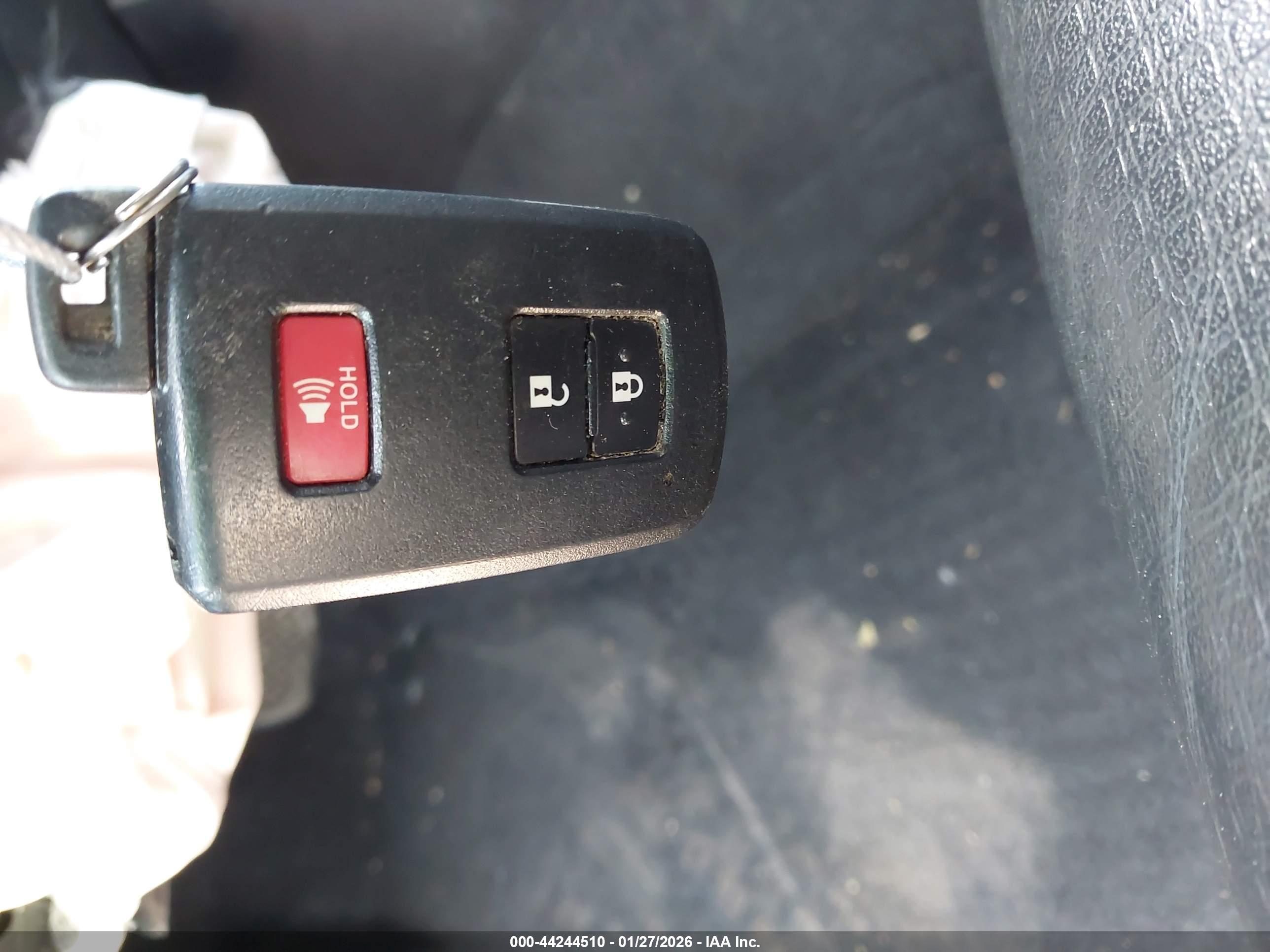 TOYOTA TACOMA image 11