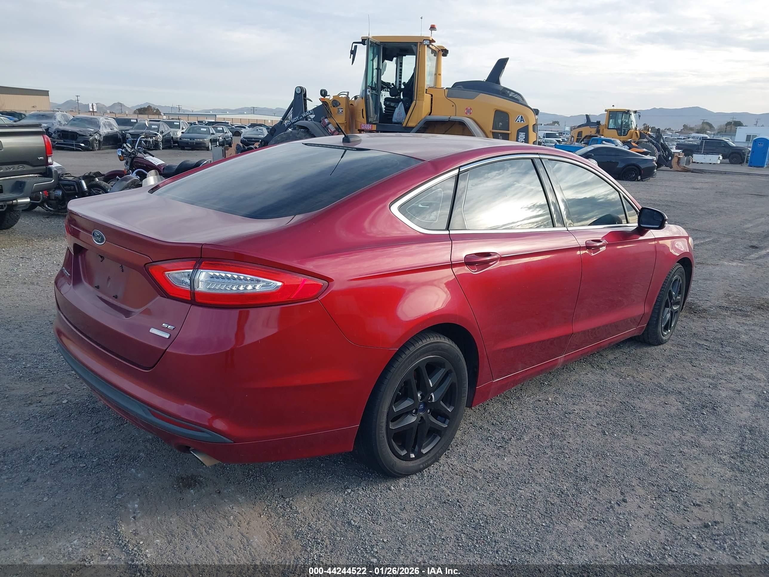 FORD FUSION image 4