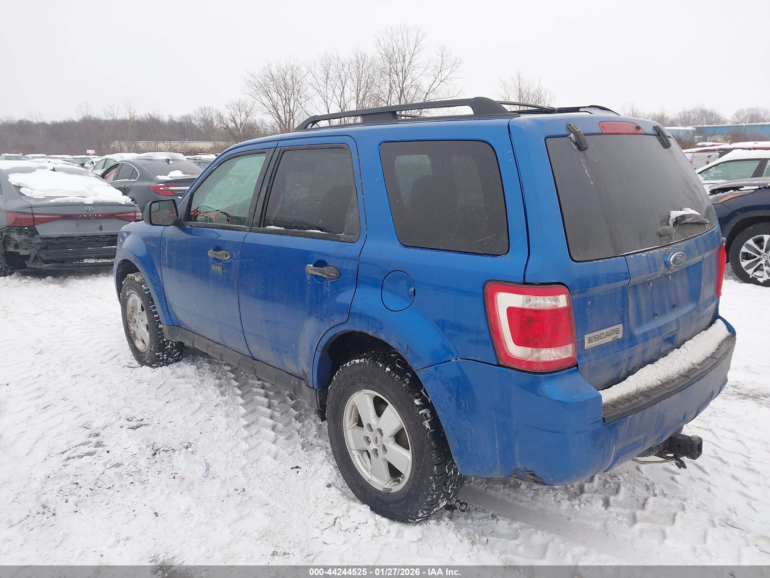 FORD ESCAPE image 3