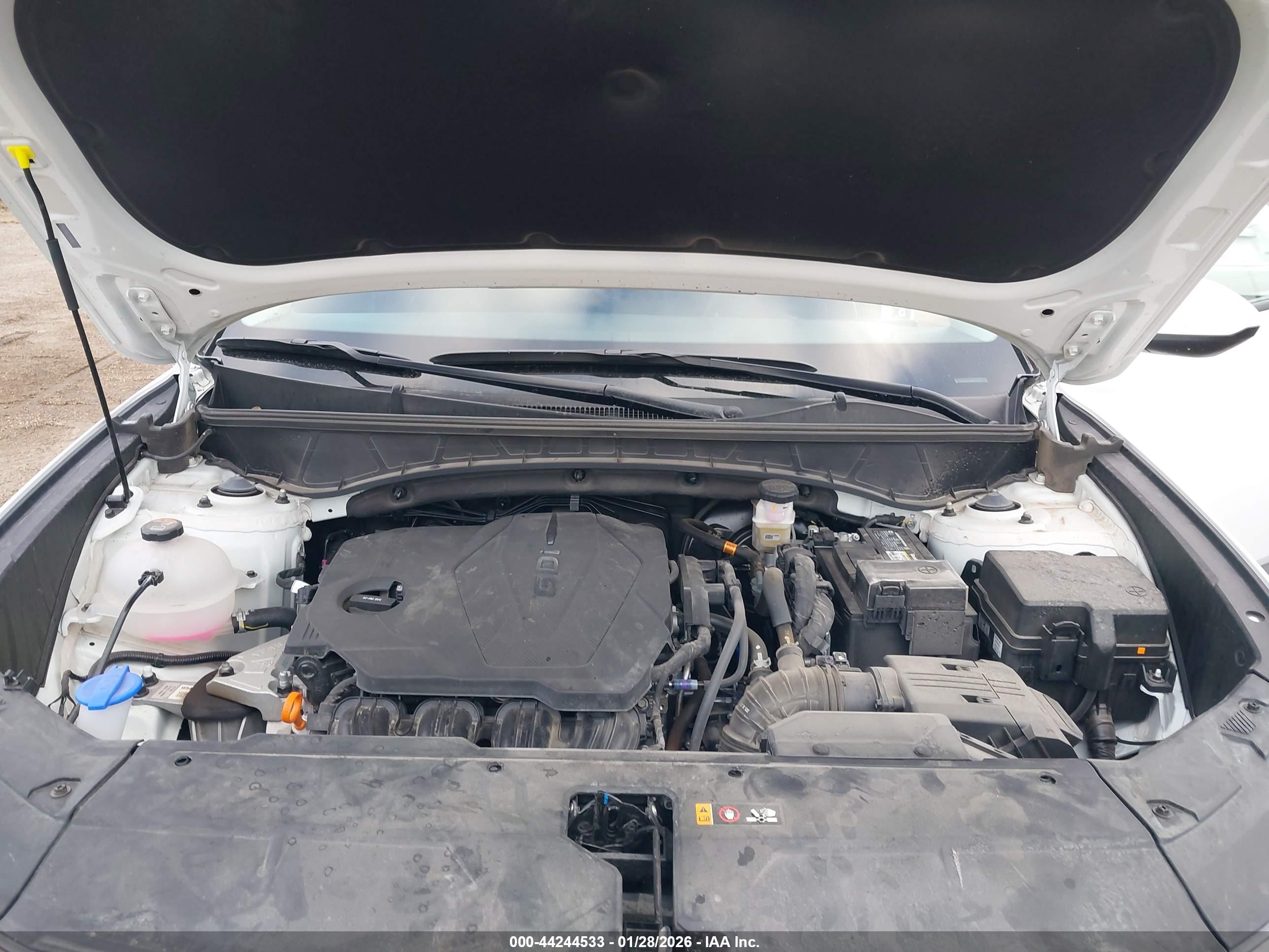 HYUNDAI TUCSON image 10
