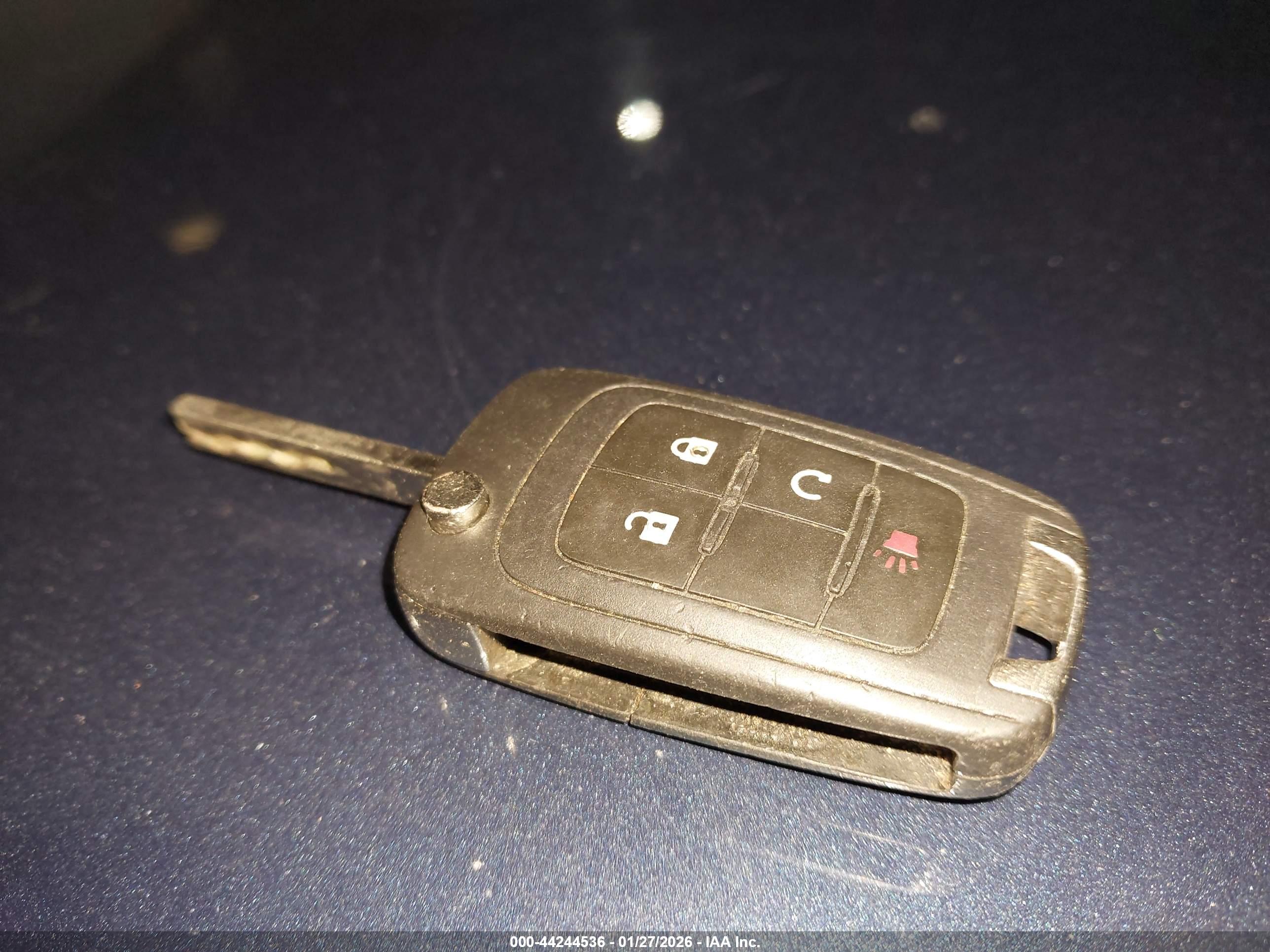 CHEVROLET EQUINOX image 11