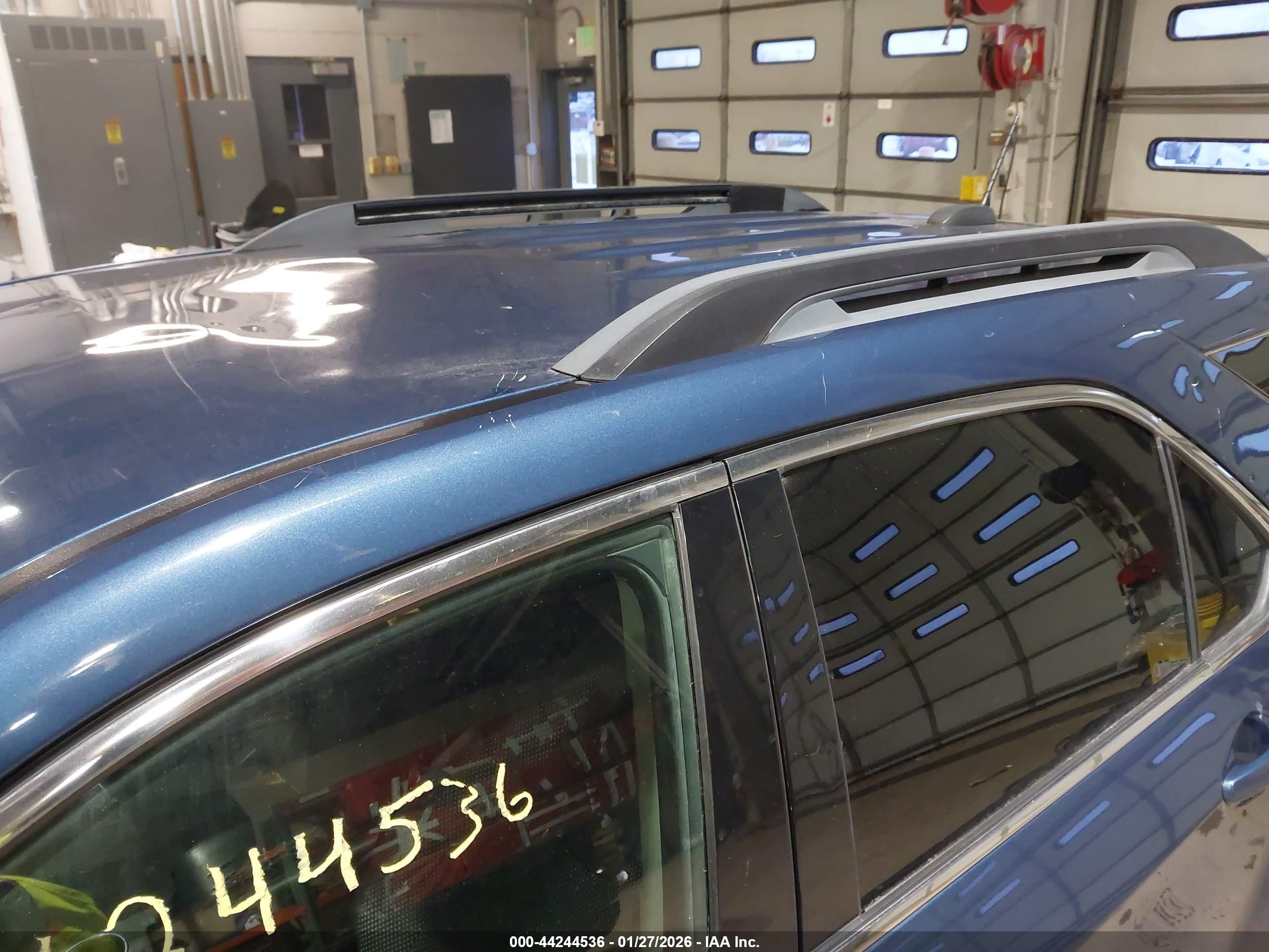 CHEVROLET EQUINOX image 6