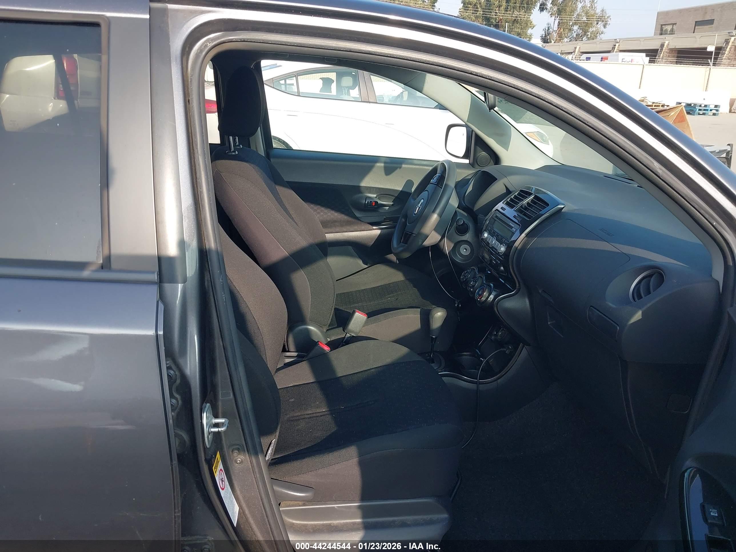 SCION XD image 5