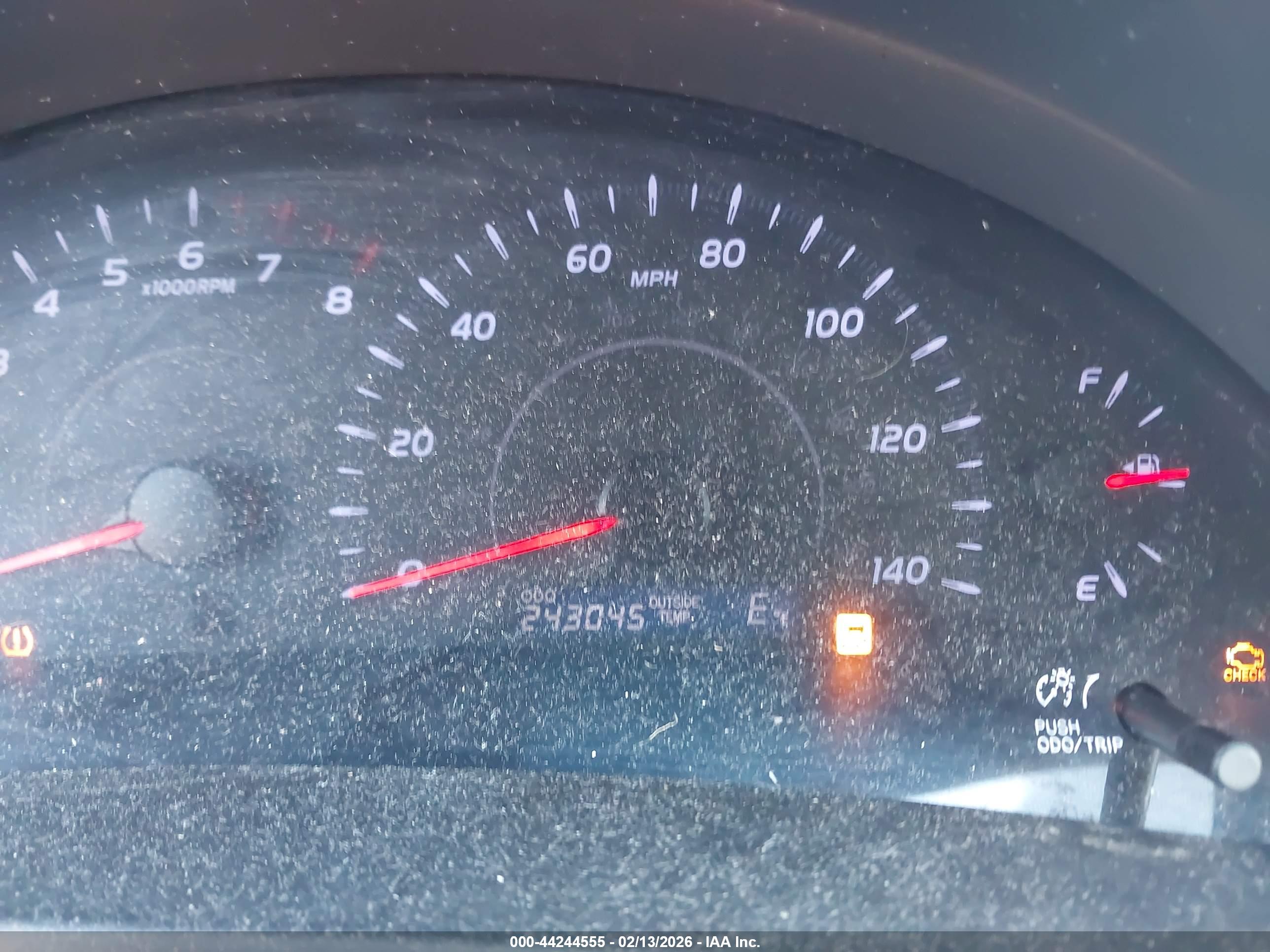 TOYOTA CAMRY image 7