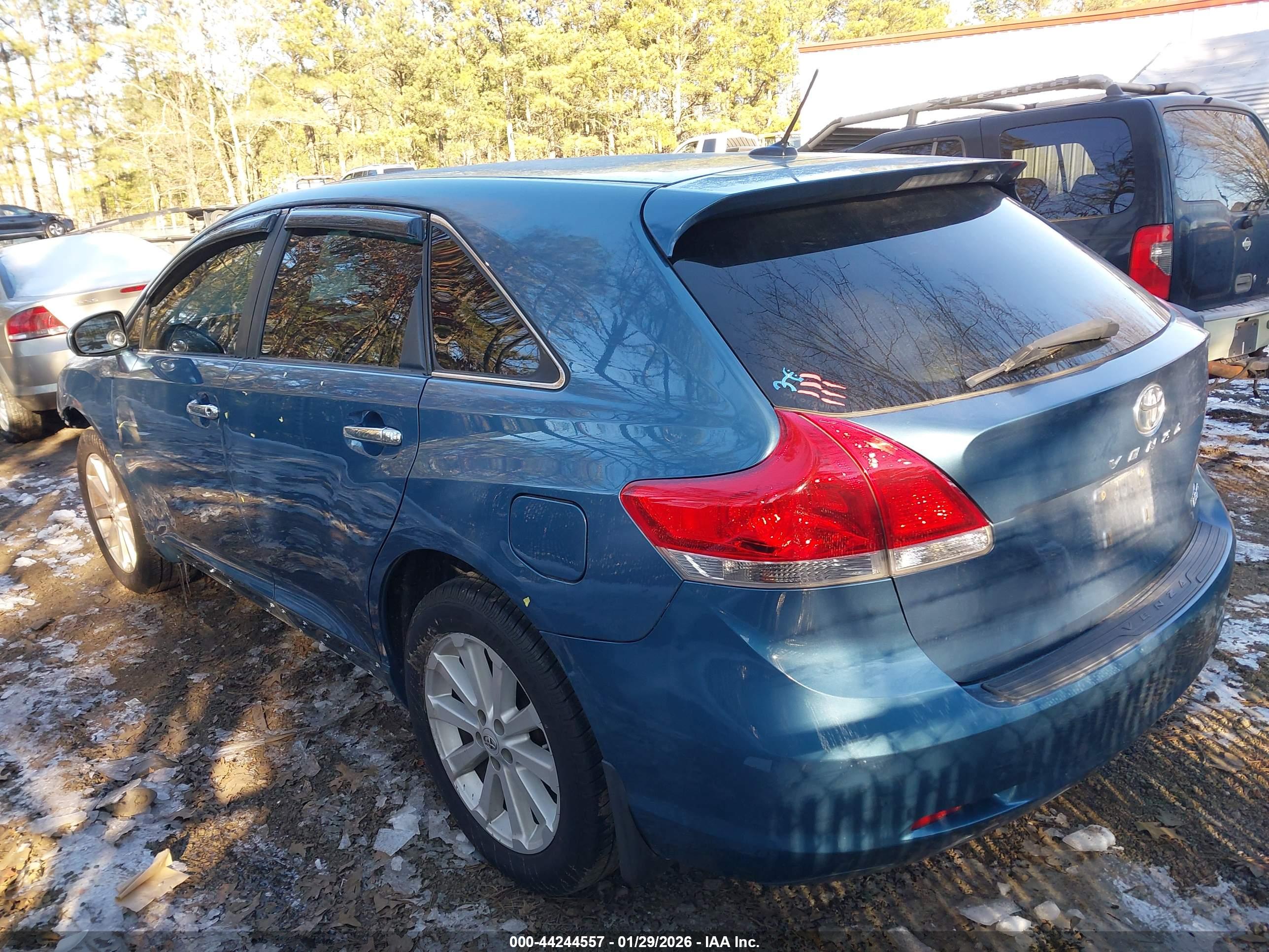 TOYOTA VENZA image 3