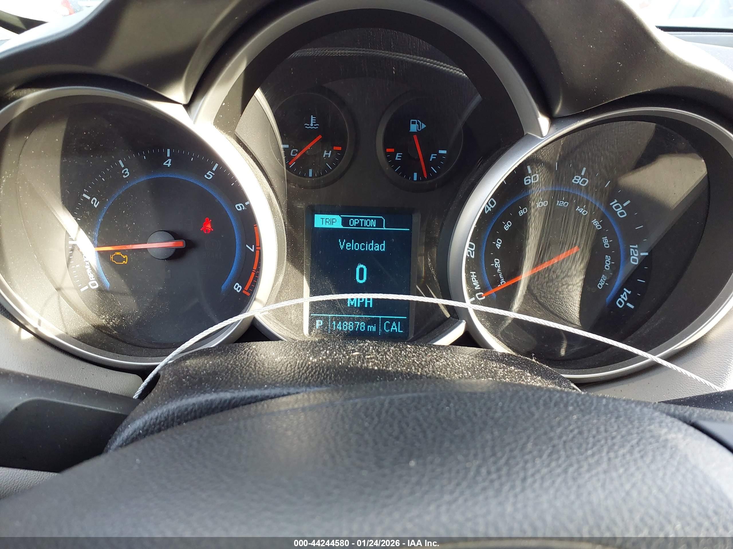 CHEVROLET CRUZE image 7