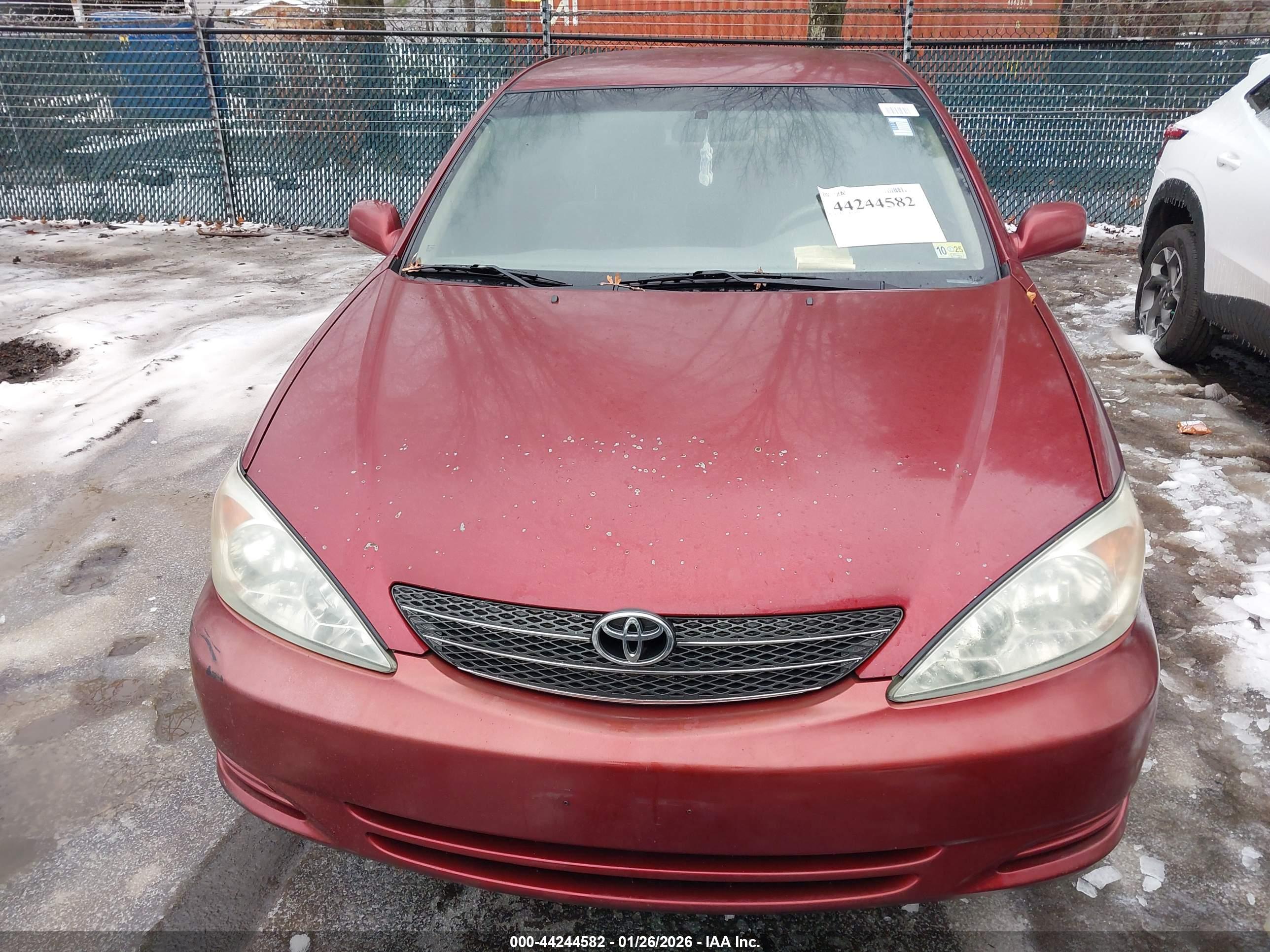 TOYOTA CAMRY image 6