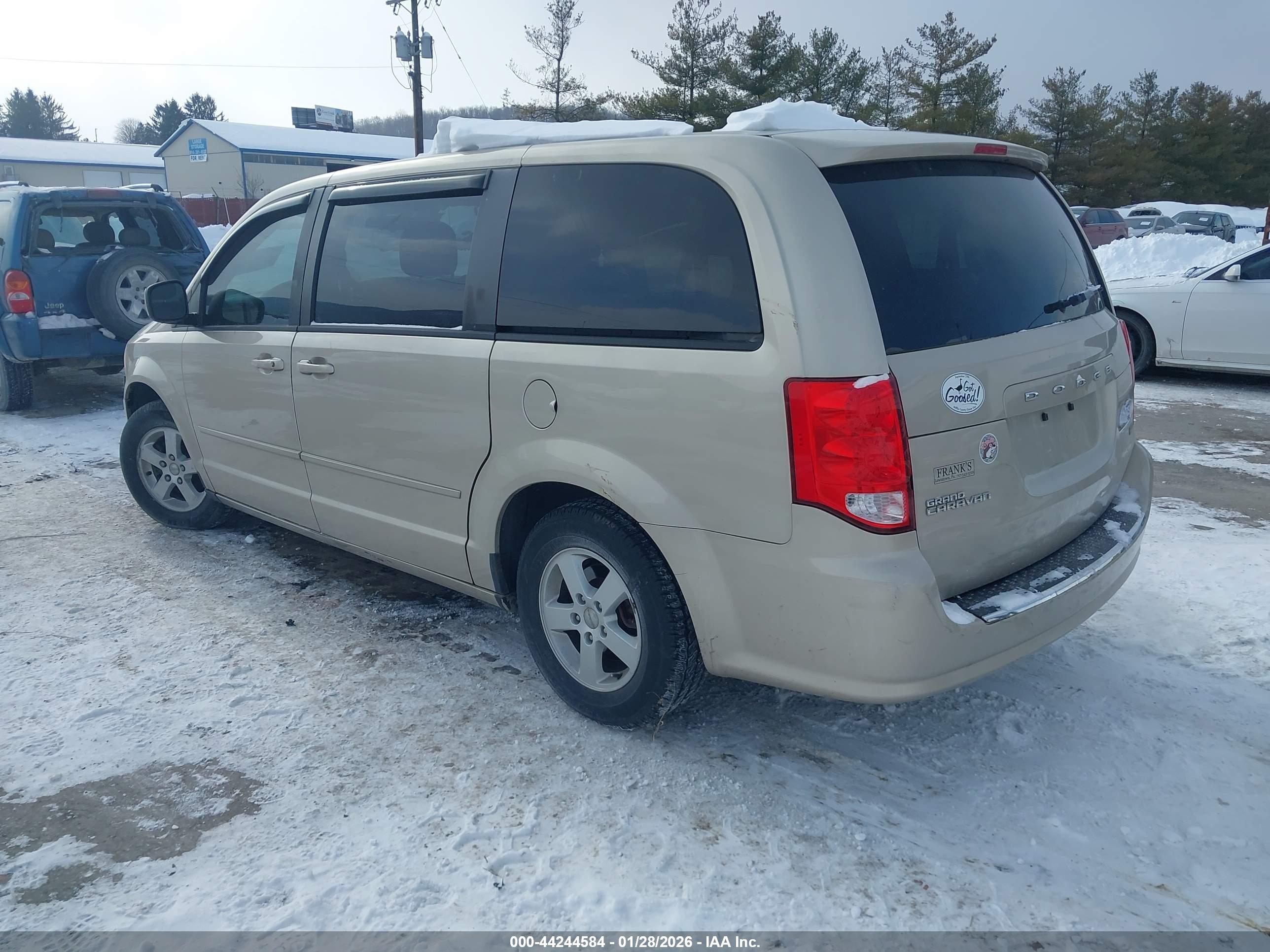 DODGE GRAND image 3