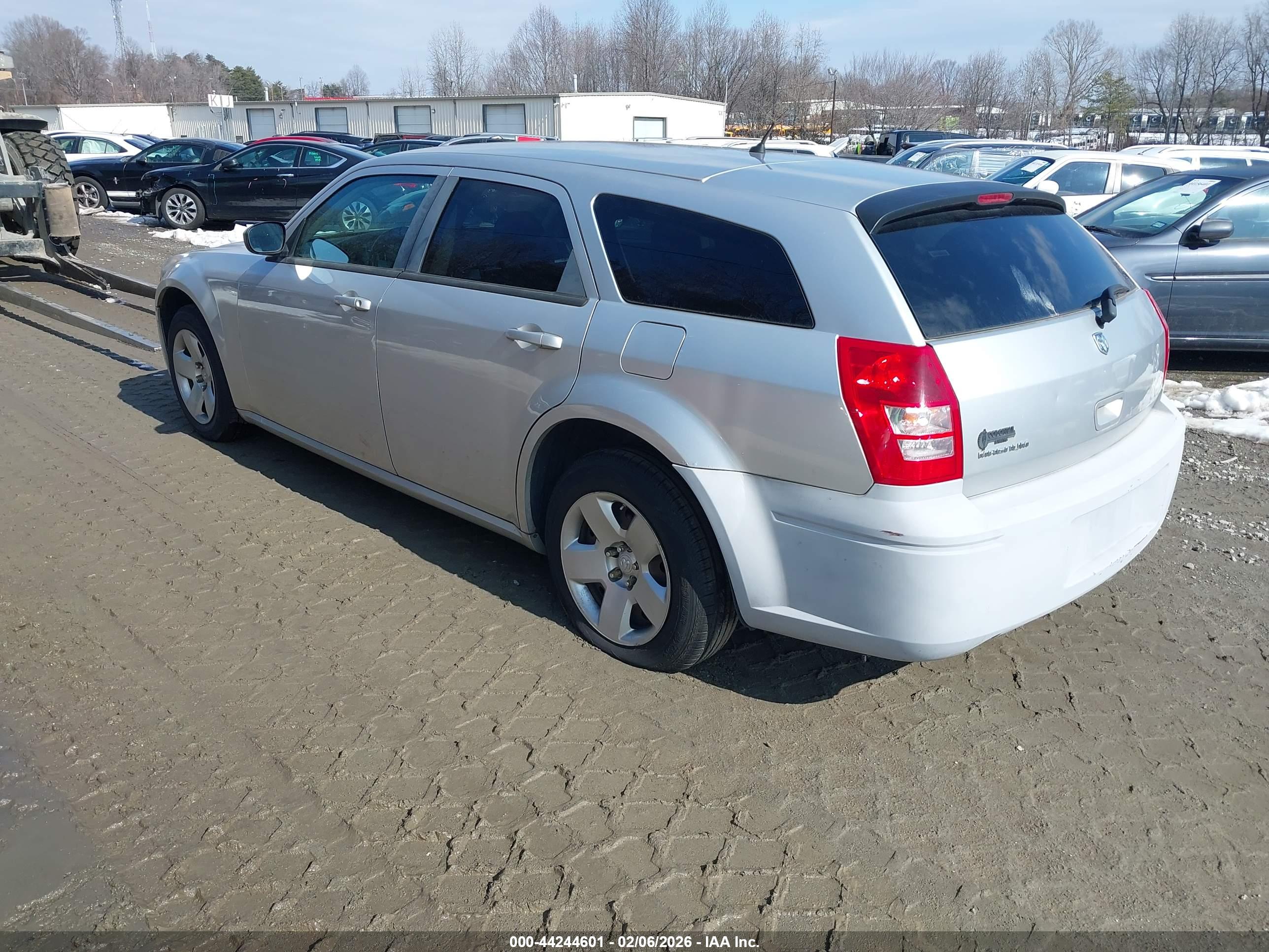 DODGE MAGNUM image 3