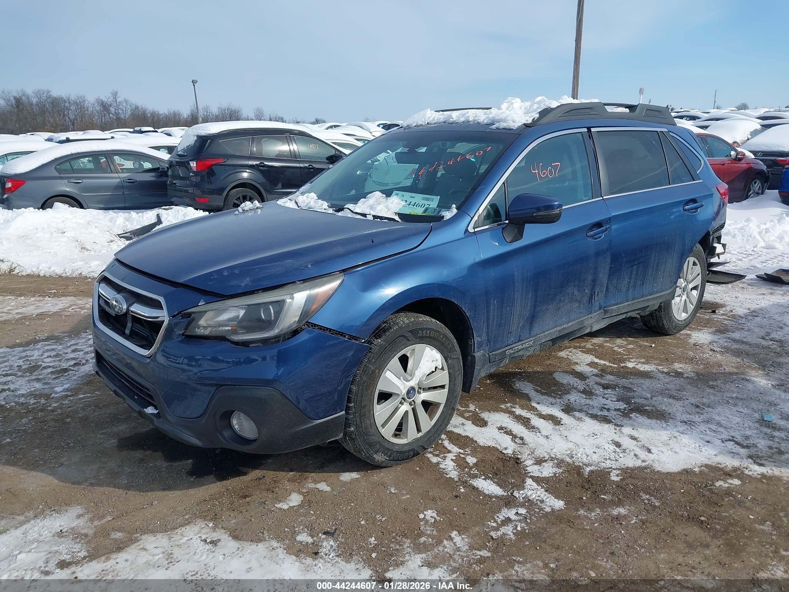 SUBARU OUTBACK image 2