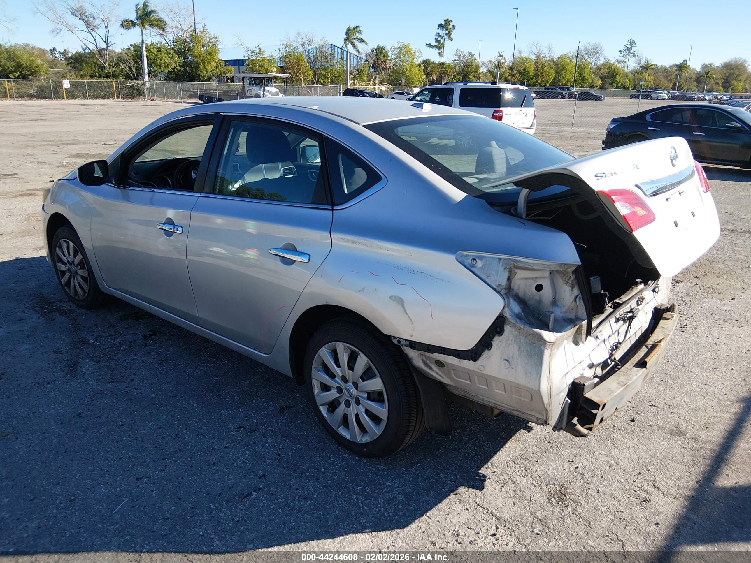 NISSAN SENTRA image 3