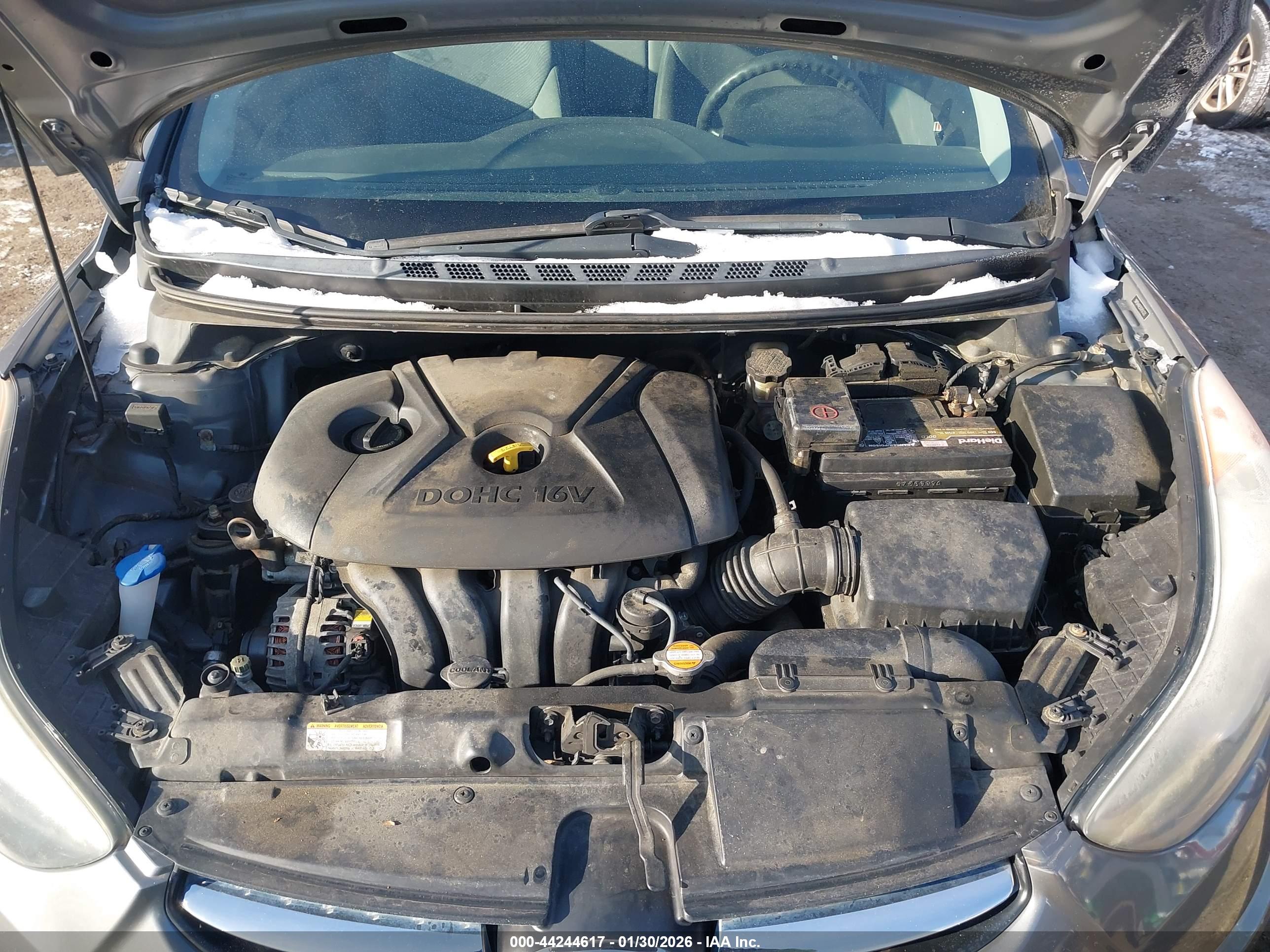 HYUNDAI ELANTRA image 10