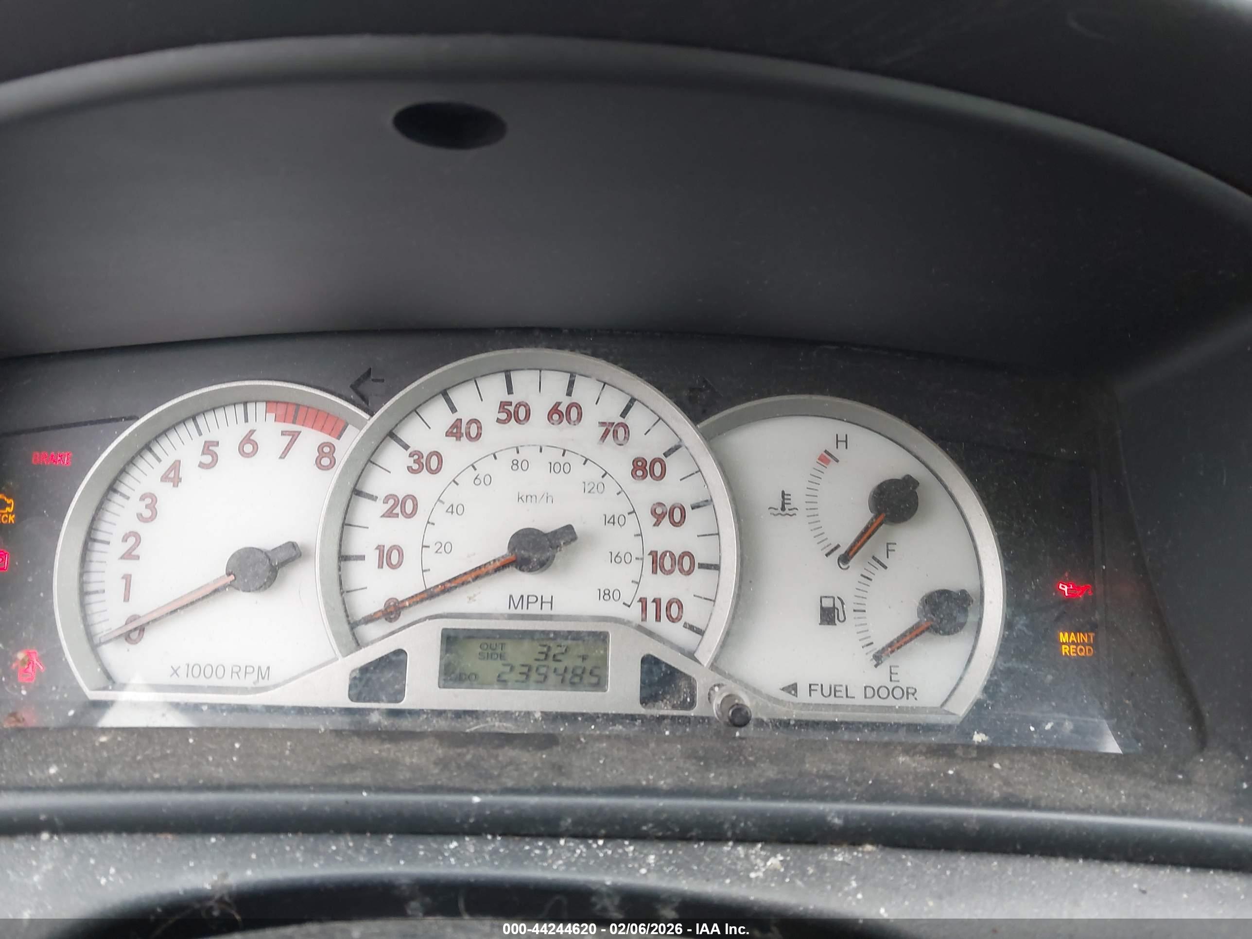 TOYOTA COROLLA image 7