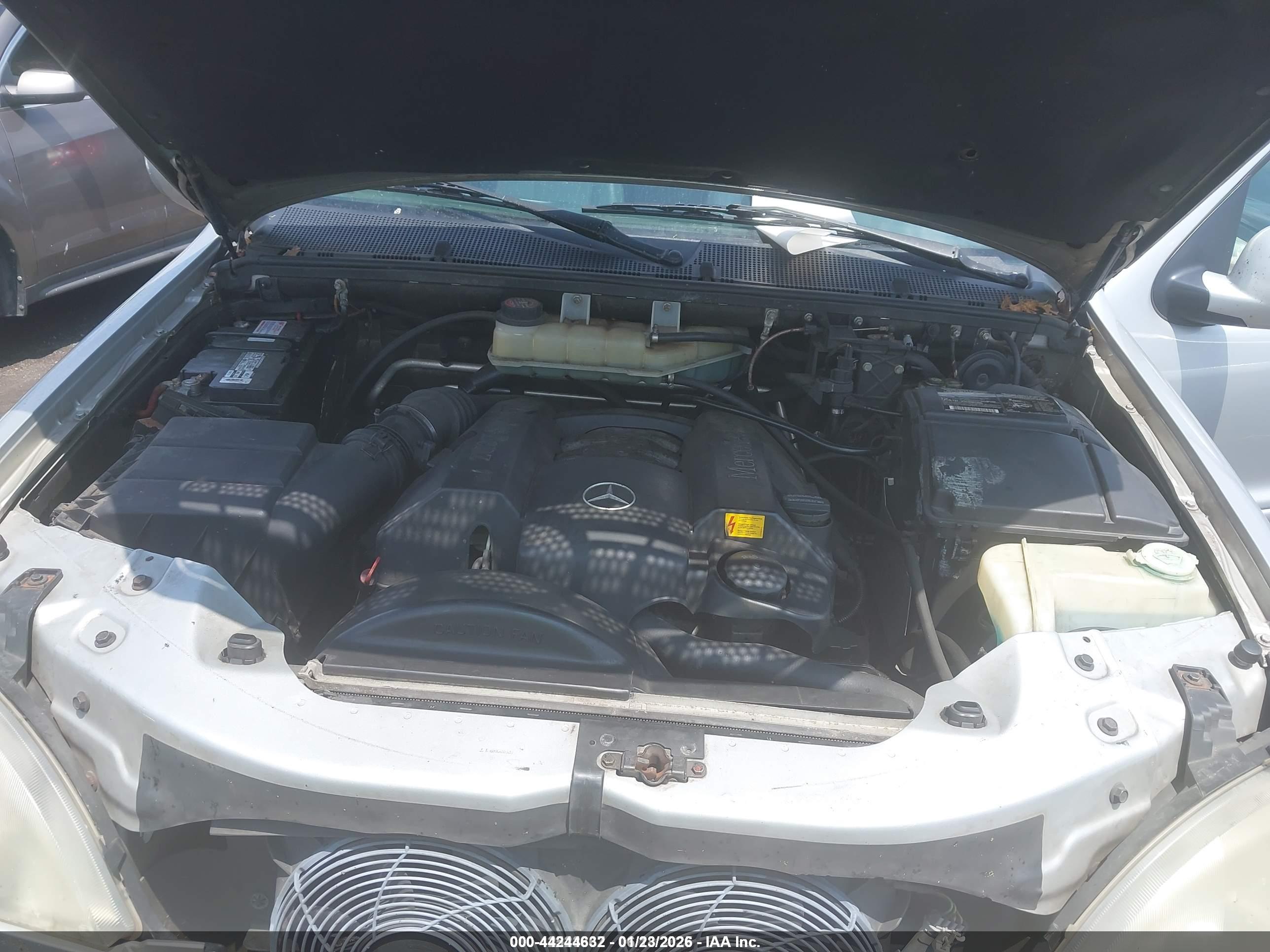 MERCEDES-BENZ ML image 10