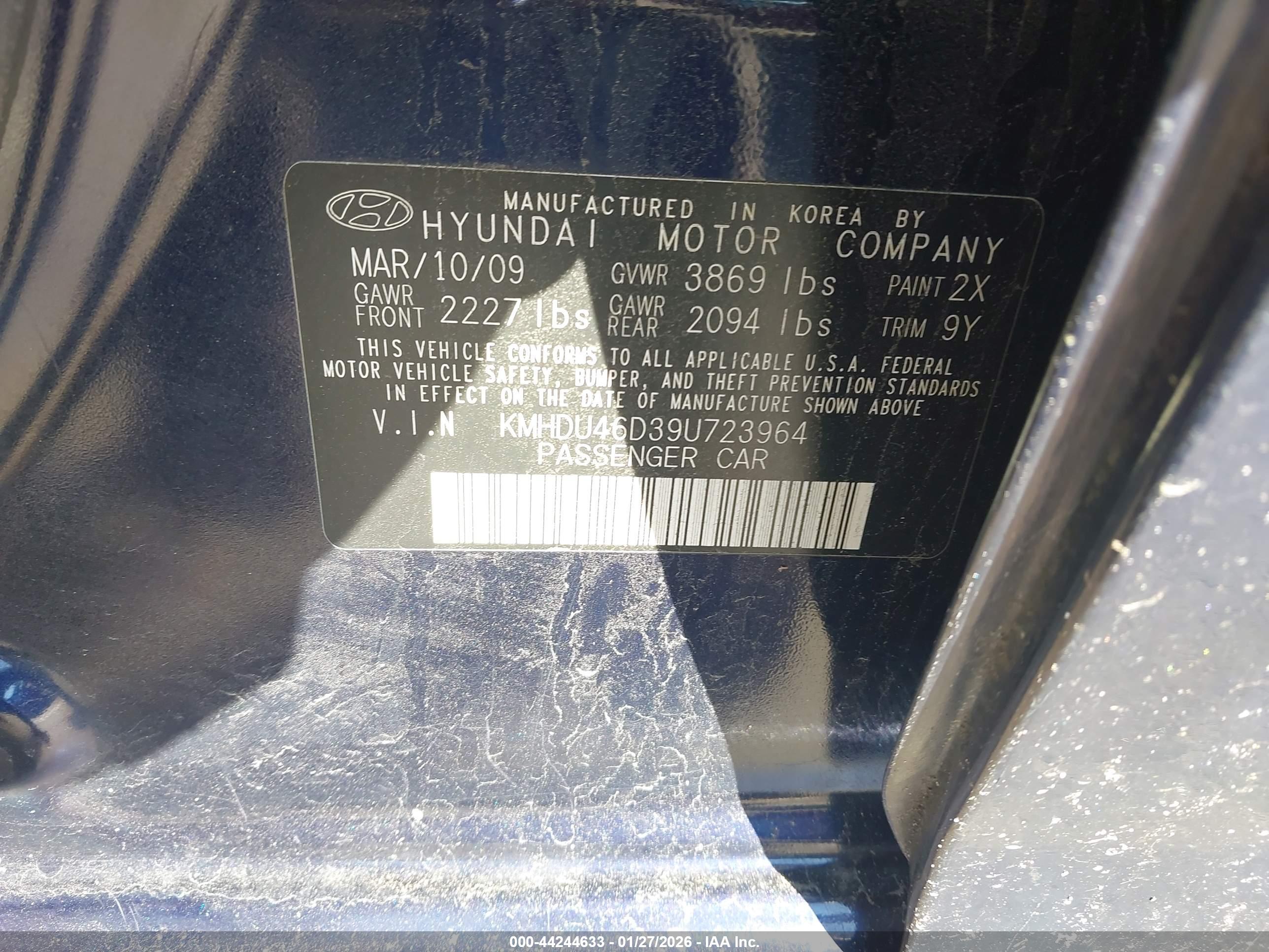 HYUNDAI ELANTRA image 9