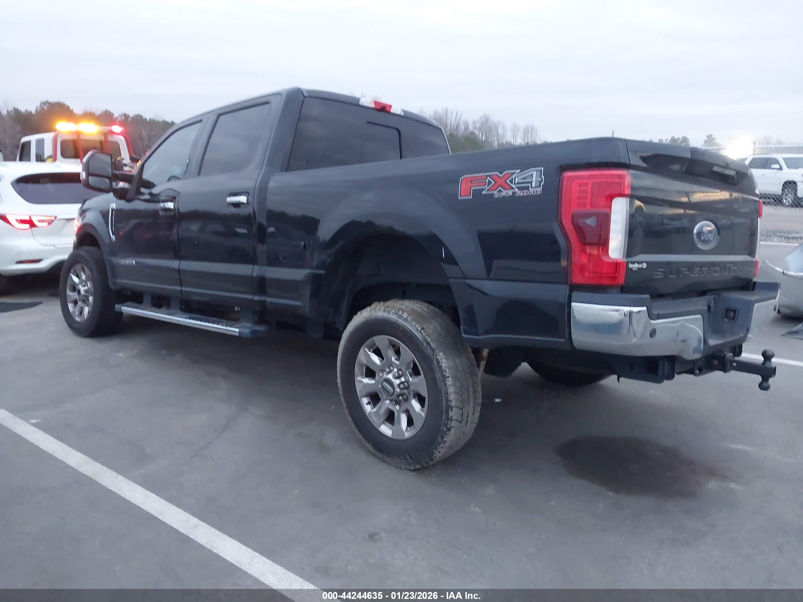 FORD F-250 image 3