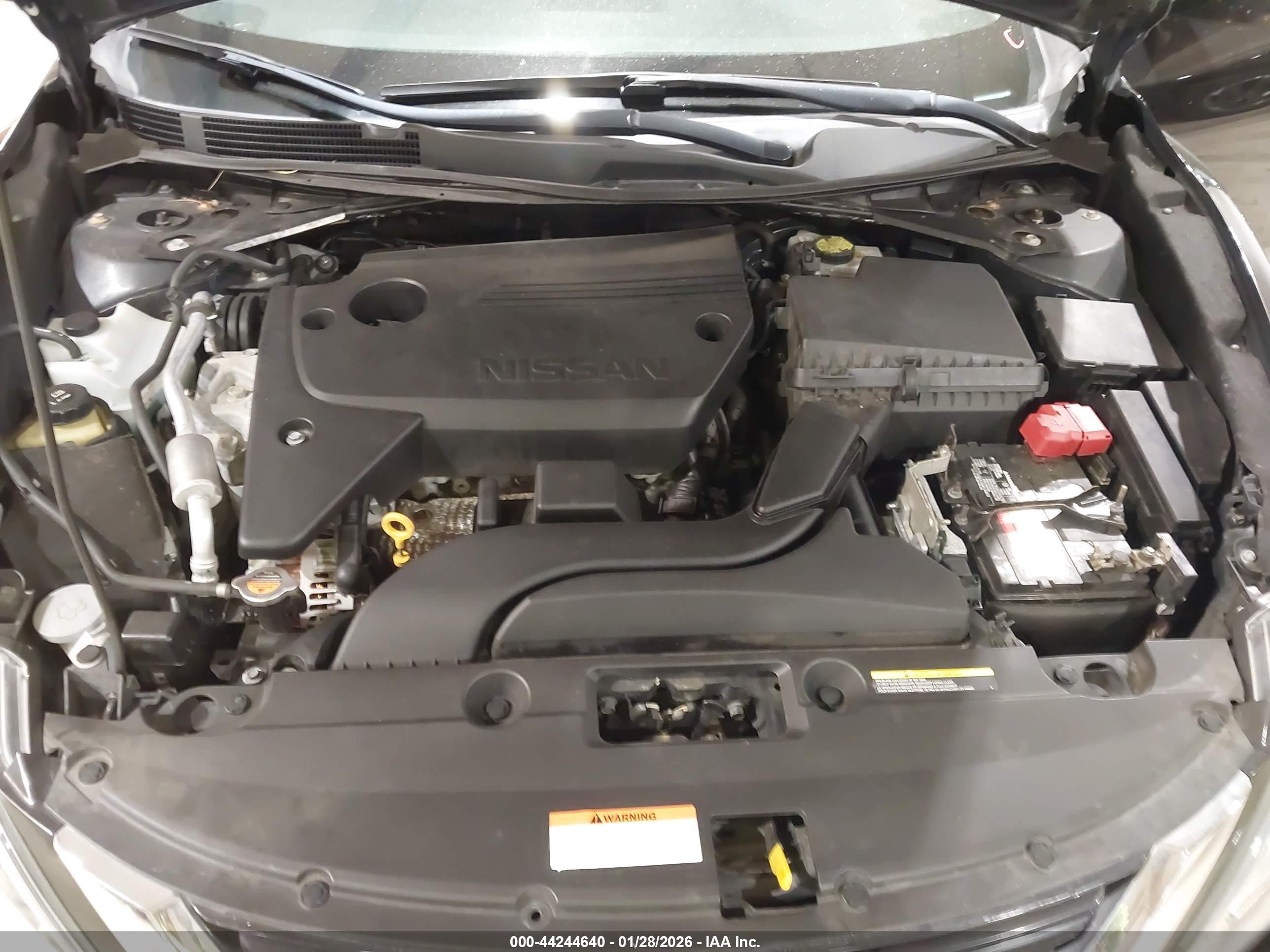 NISSAN ALTIMA image 10