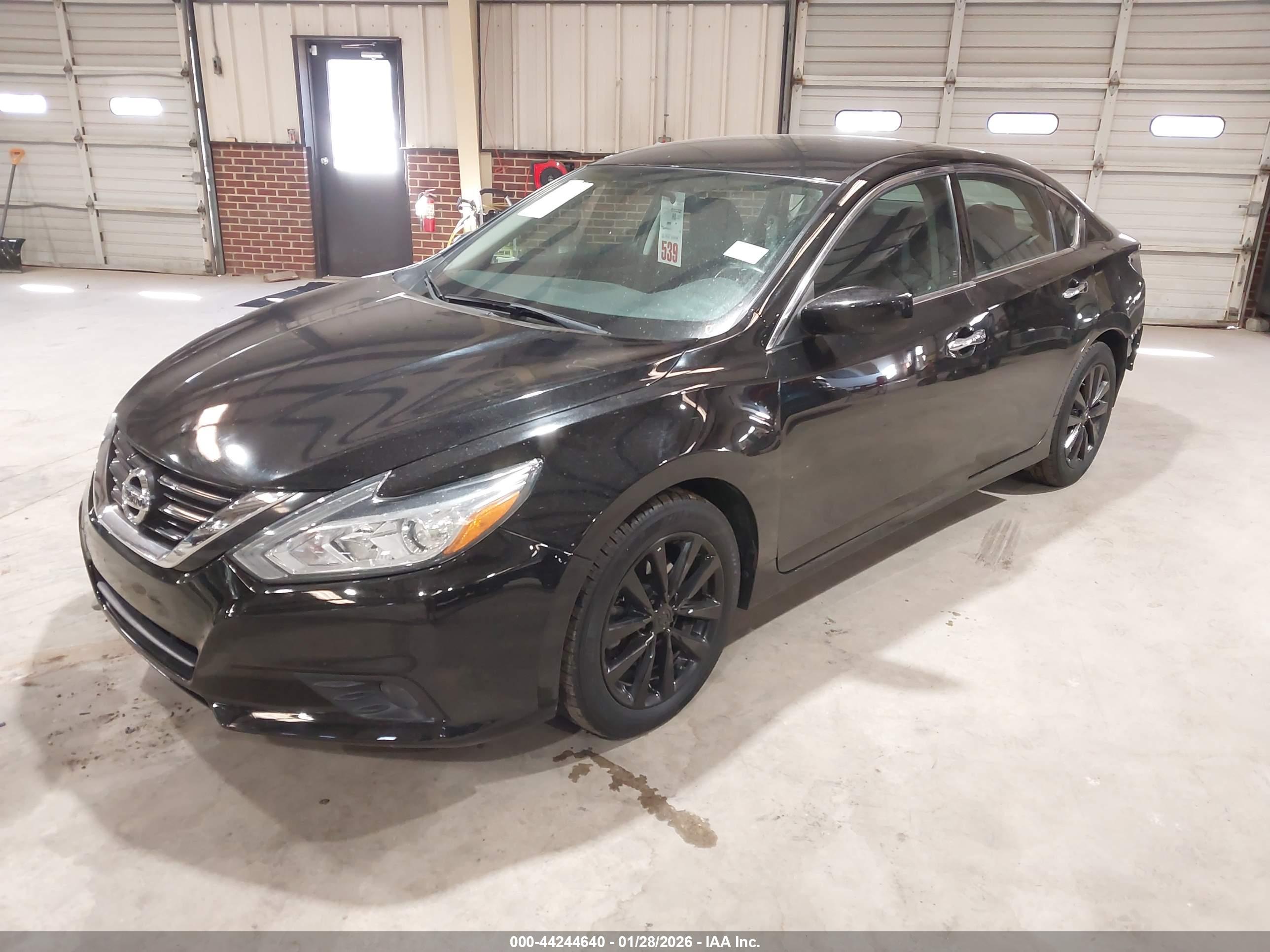 NISSAN ALTIMA image 2