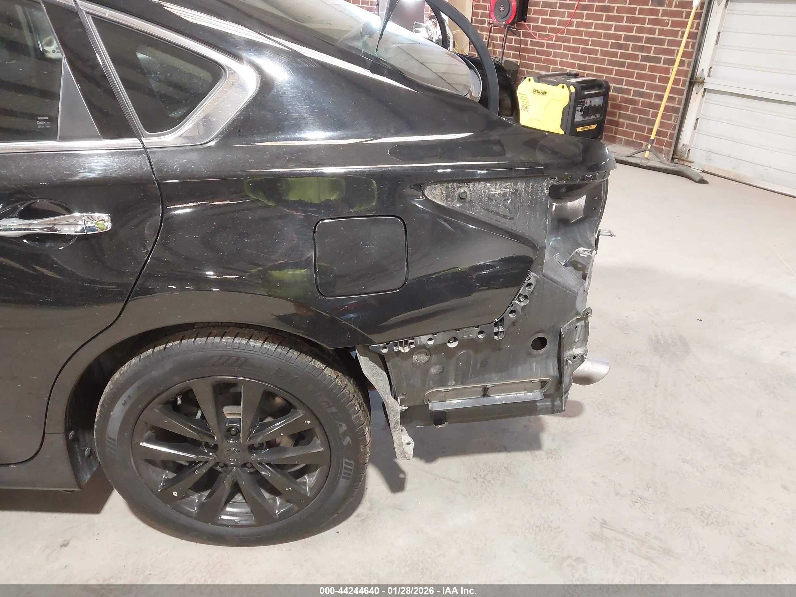 NISSAN ALTIMA image 6