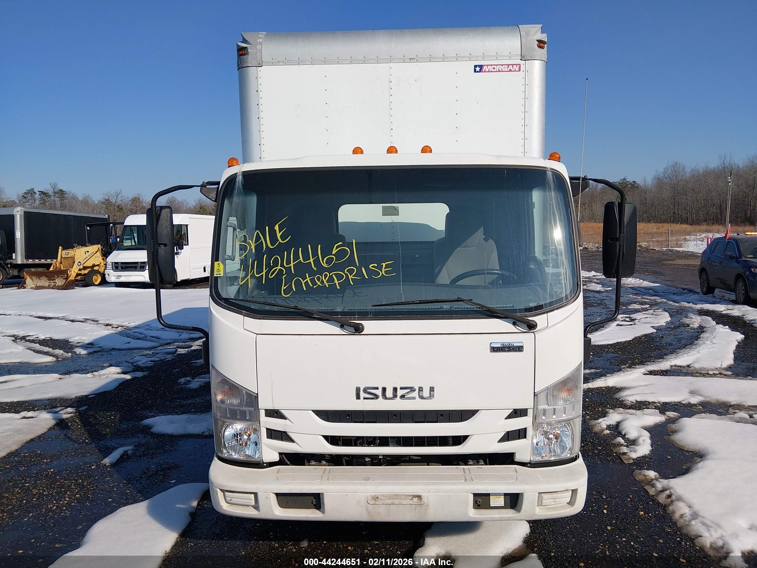 ISUZU NPR image 6