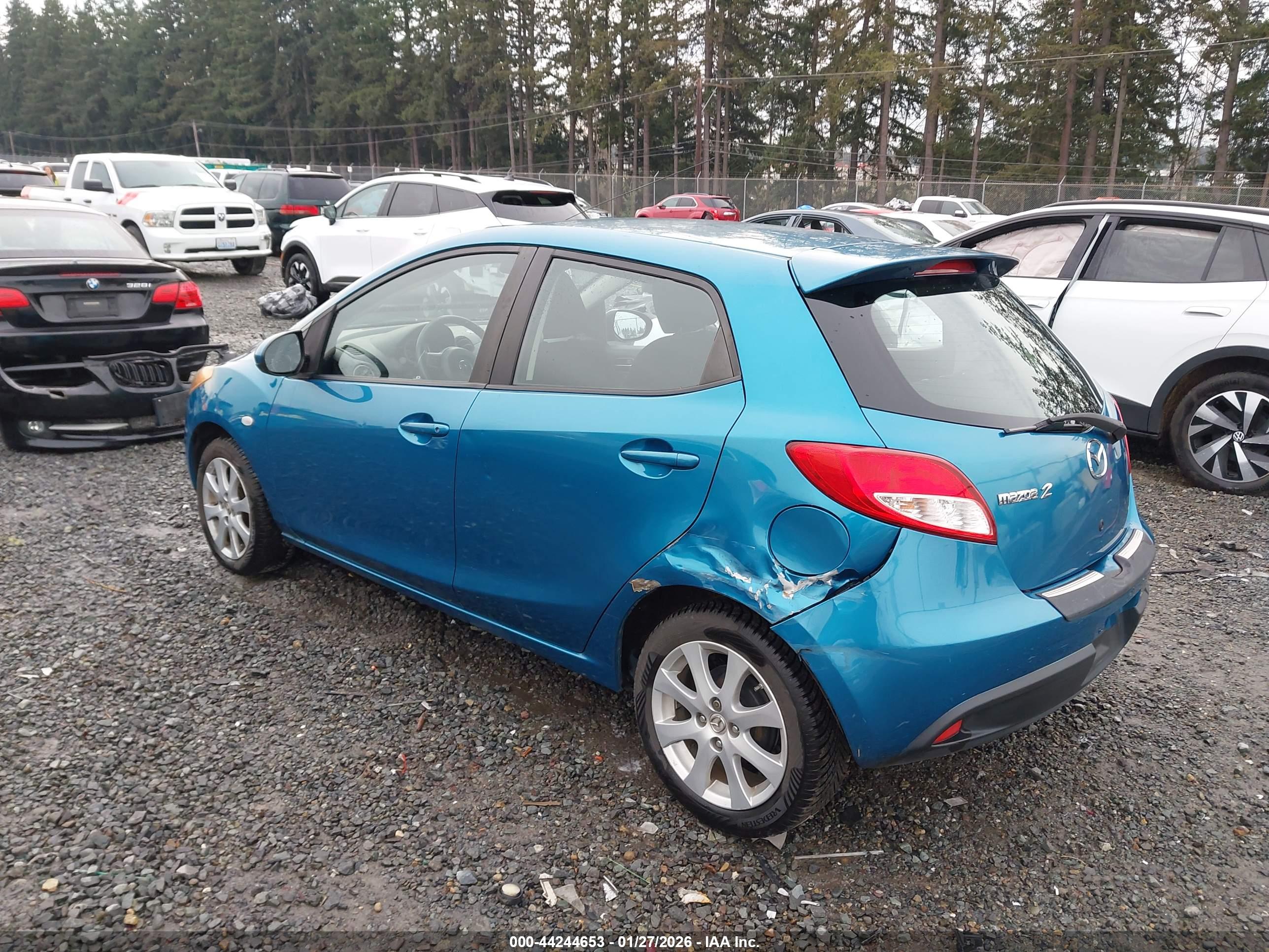 MAZDA MAZDA2 image 3