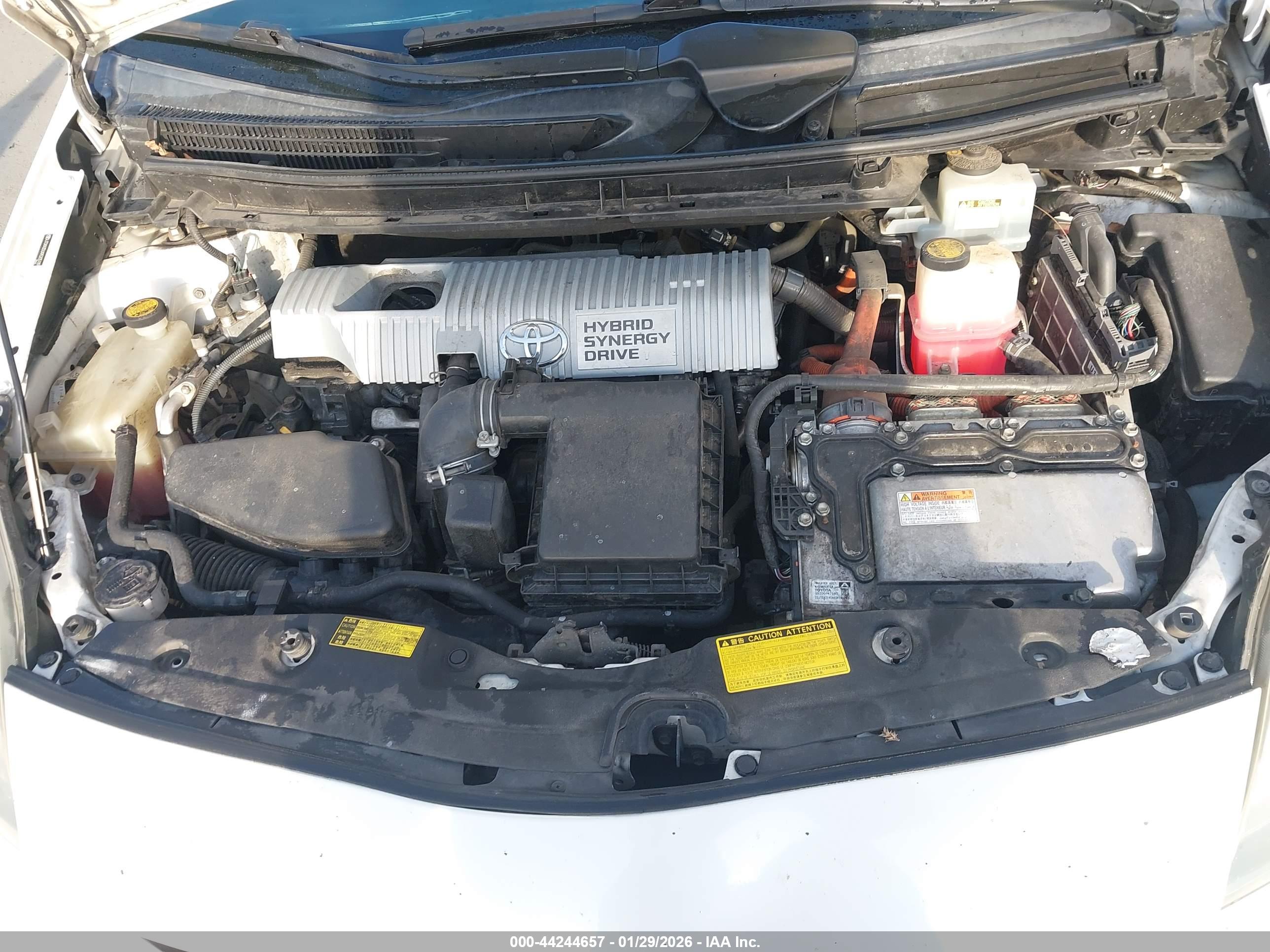 TOYOTA PRIUS image 10