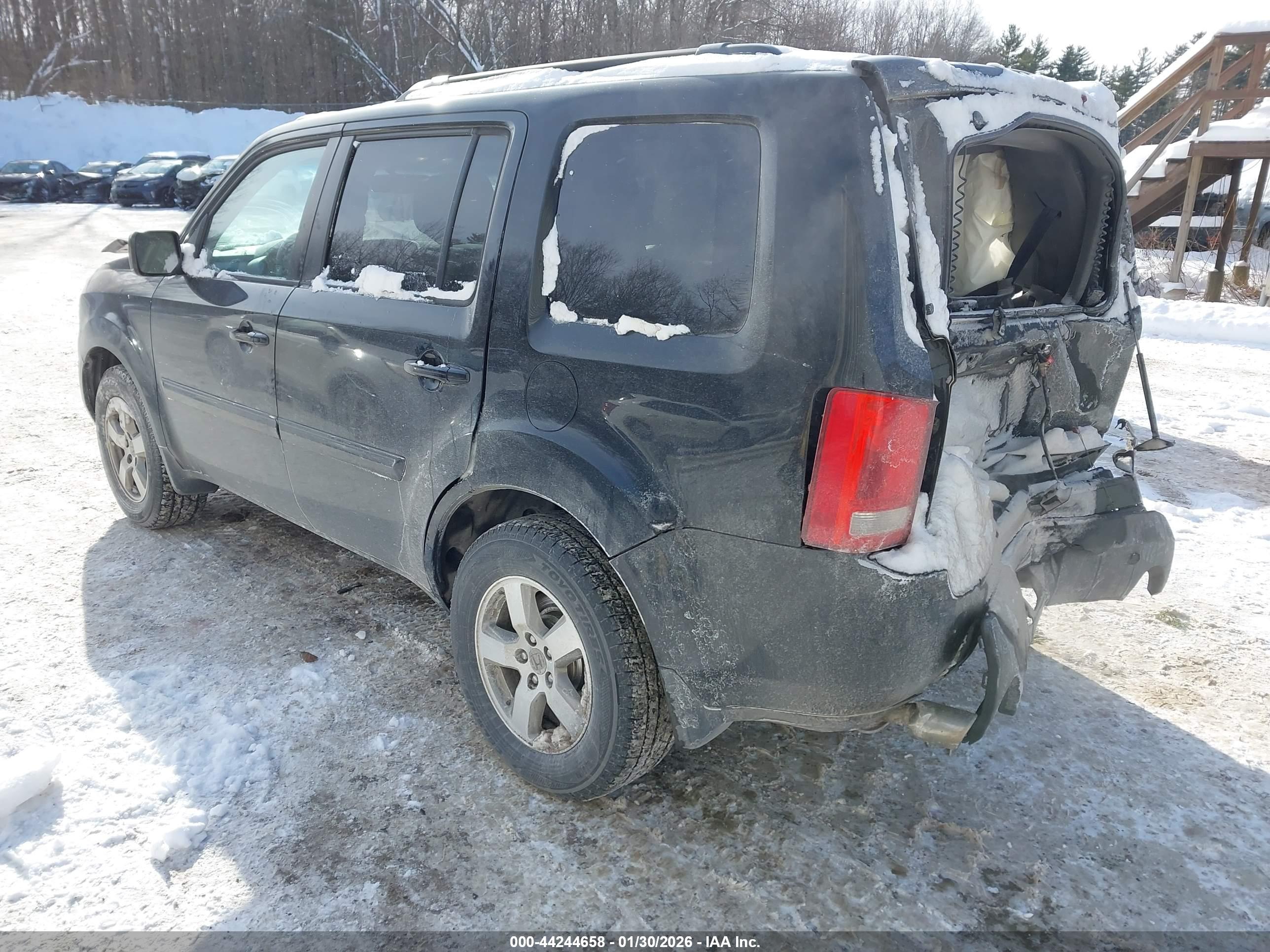 HONDA PILOT image 3