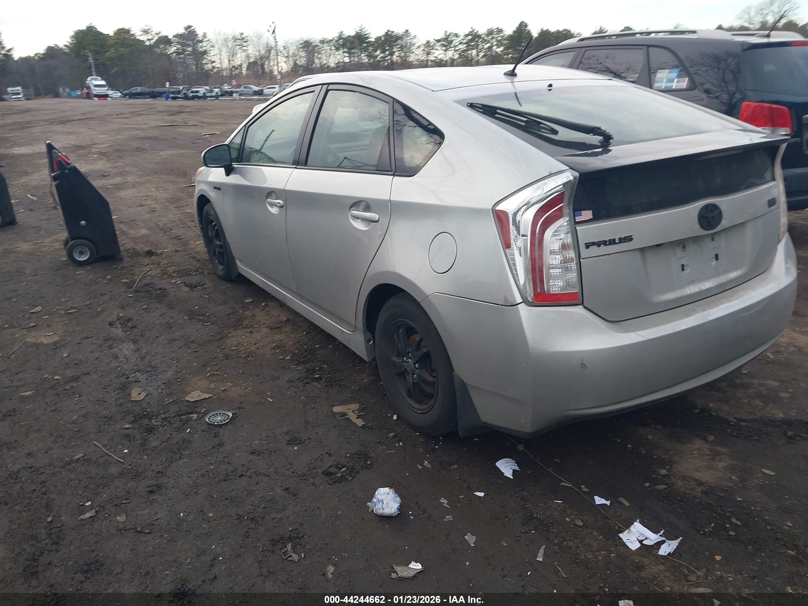 TOYOTA PRIUS image 3