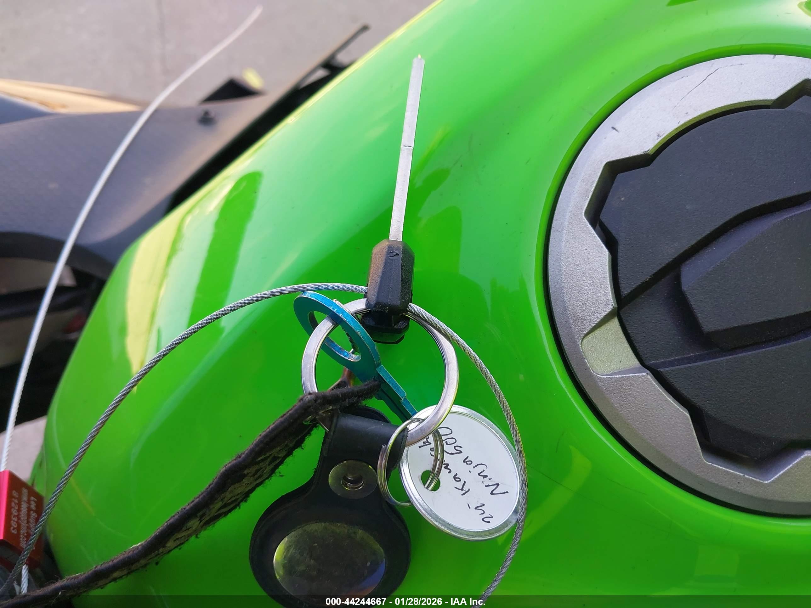 KAWASAKI EX500 image 11