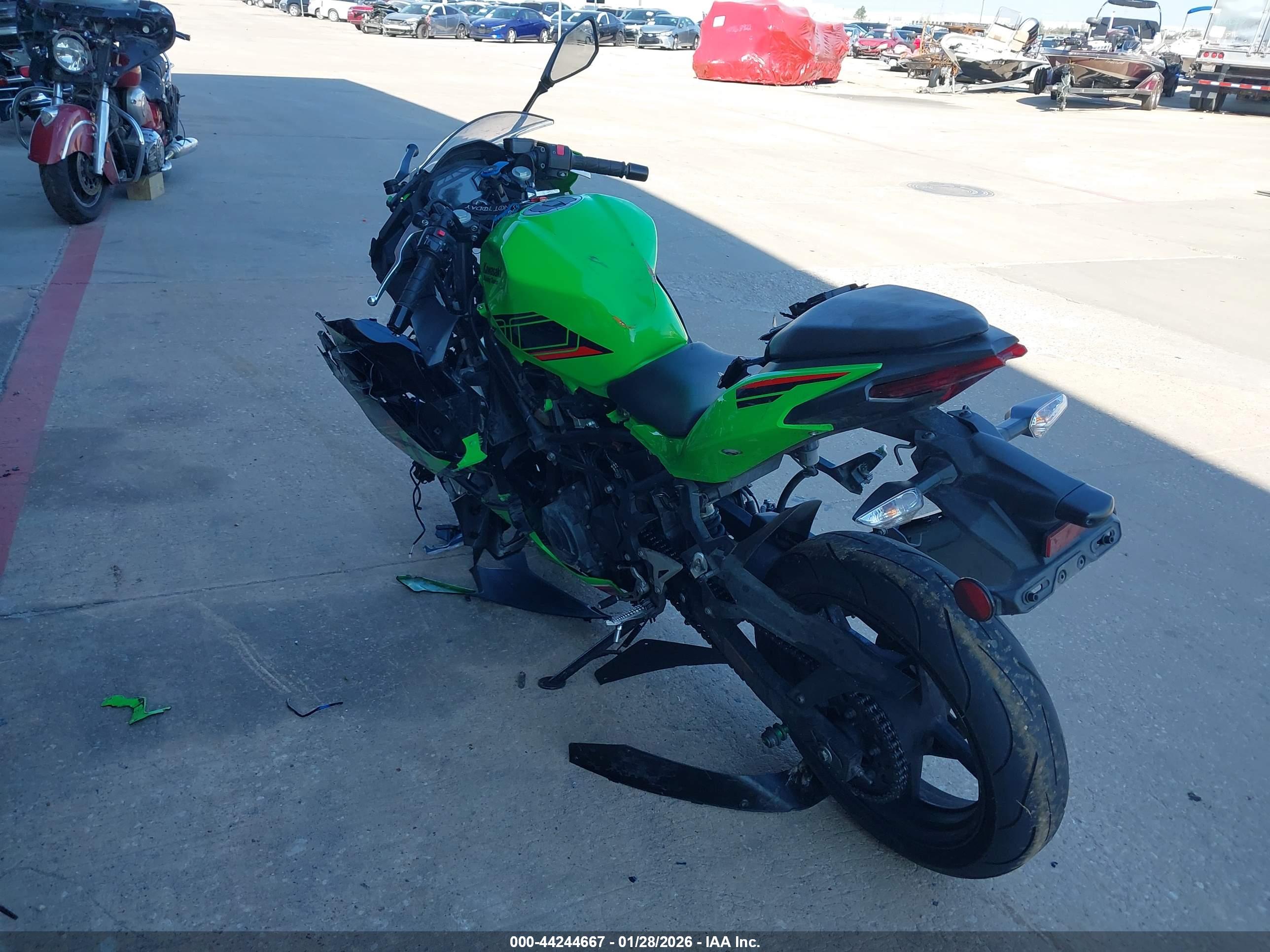 KAWASAKI EX500 image 3
