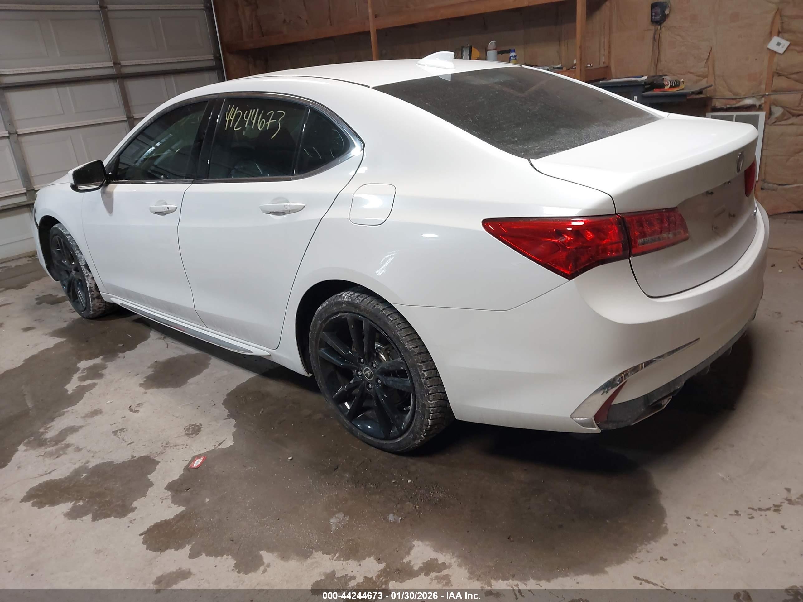 ACURA TLX image 3